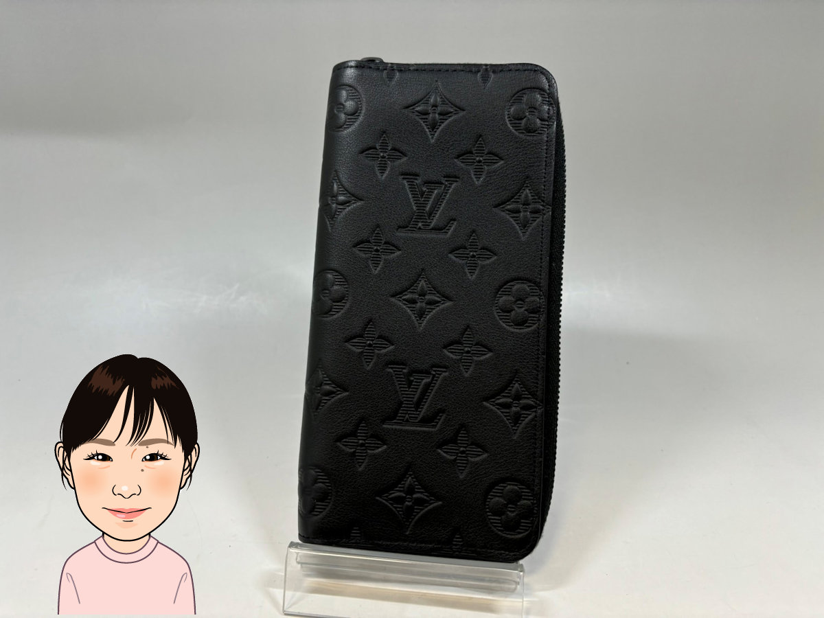 LOUIS VUITTON 【ルイヴィトン】 モノグラムシャドウ ジッピーウォレットヴェルティカル イニシャル入り 画像1