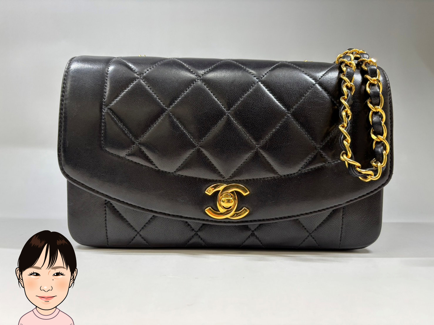 CHANEL 【シャネル】 ラムスキン ダイアナ チェーンショルダーバッグ 画像1