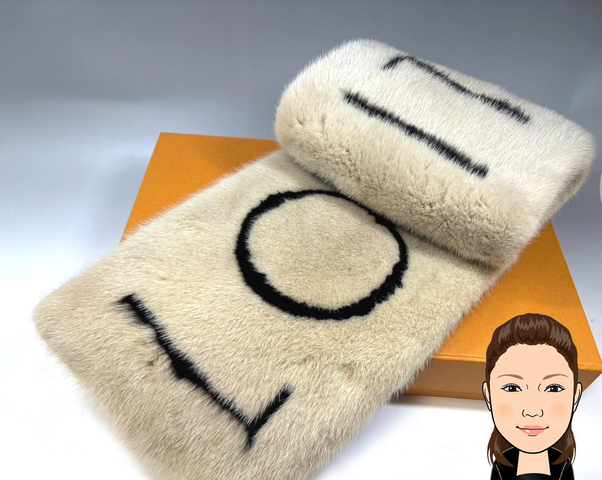 LOUIS VUITTON【ルイヴィトン】 エシャルプ･カリグラム ミンク マフラー 画像1