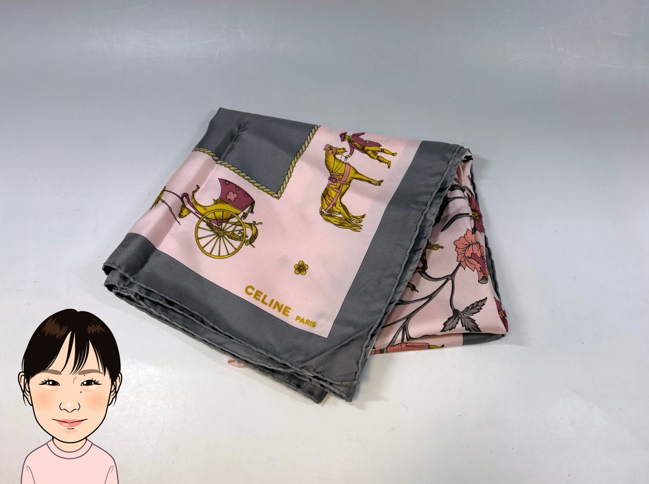 CELINE【セリーヌ】ピンク×グレー シルク 馬車柄 スカーフ 画像1