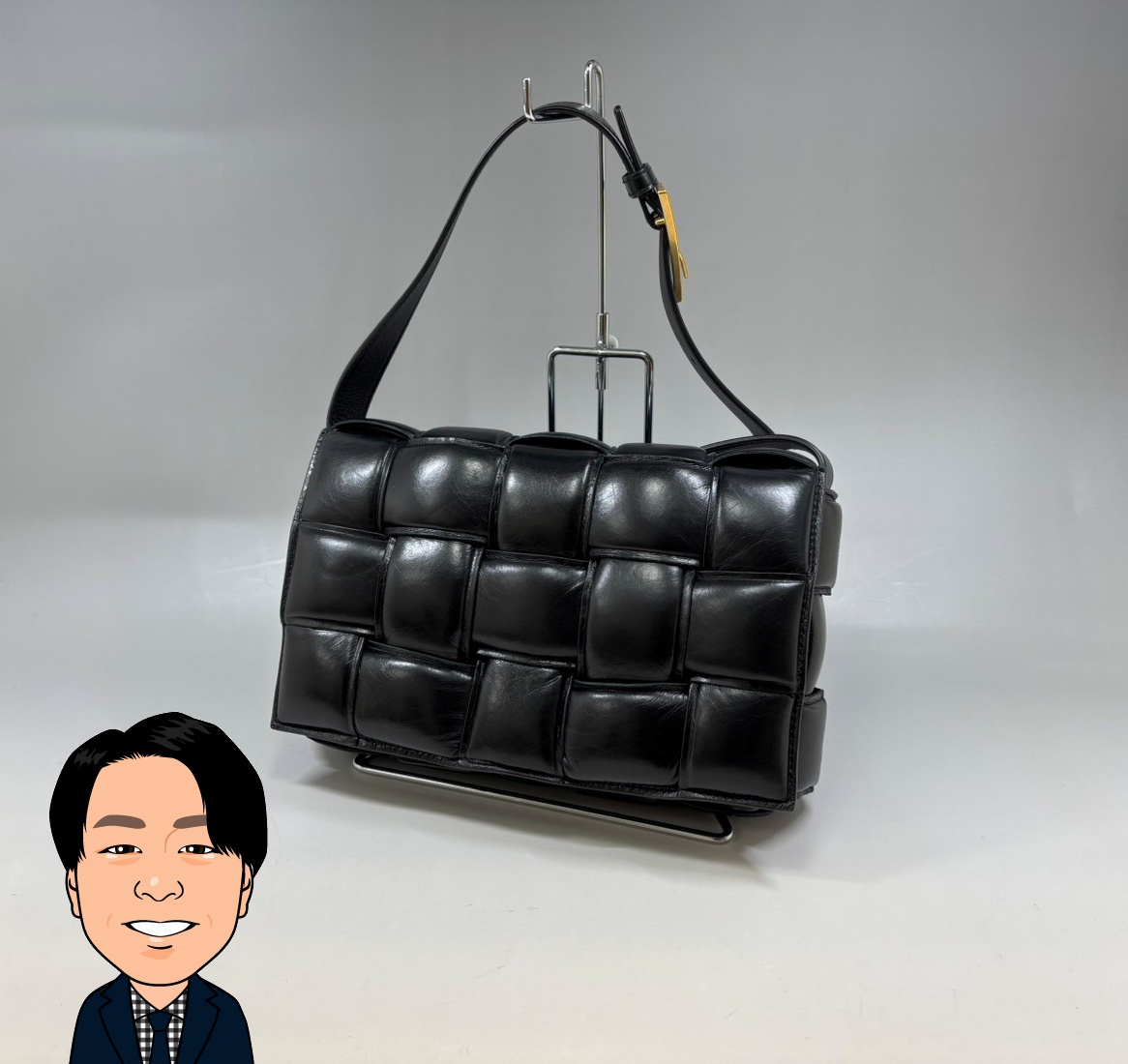 BOTTEGA VENETA 【ボッテガヴェネタ】イントレチャート パデッドカセット ショルダーバッグ 画像1
