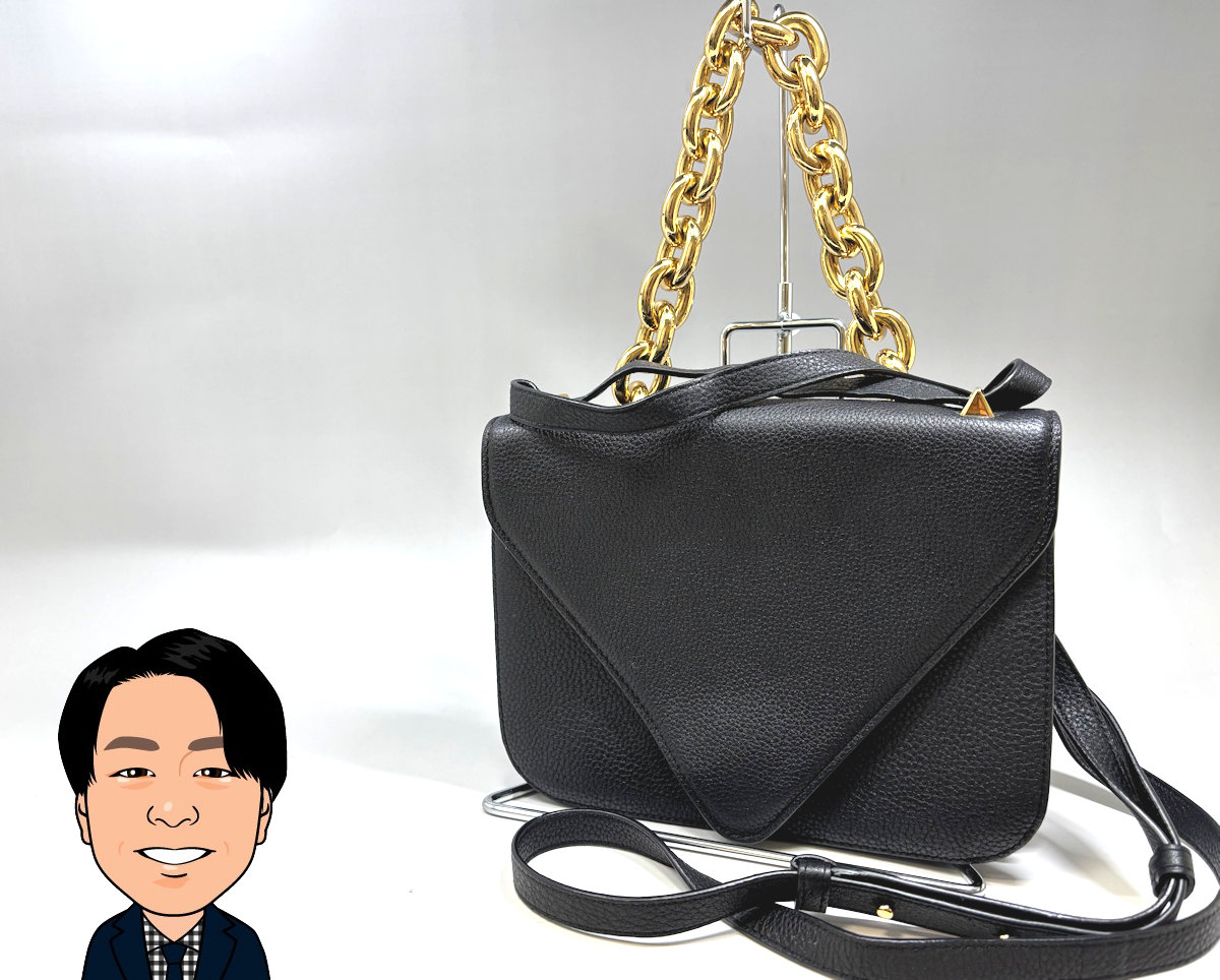 BOTTEGA VENETA 【ボッテガヴェネタ】黒 革 マウントエンベロープ ショルダーバッグ 画像1
