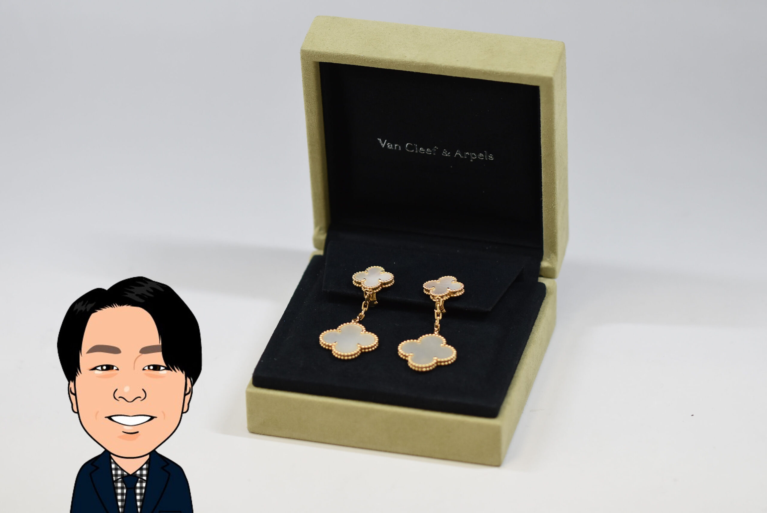 Van Cleef & Arpels 【ヴァンクリーフ&アーペル】 マジックアルハンブラ ピアス 画像1