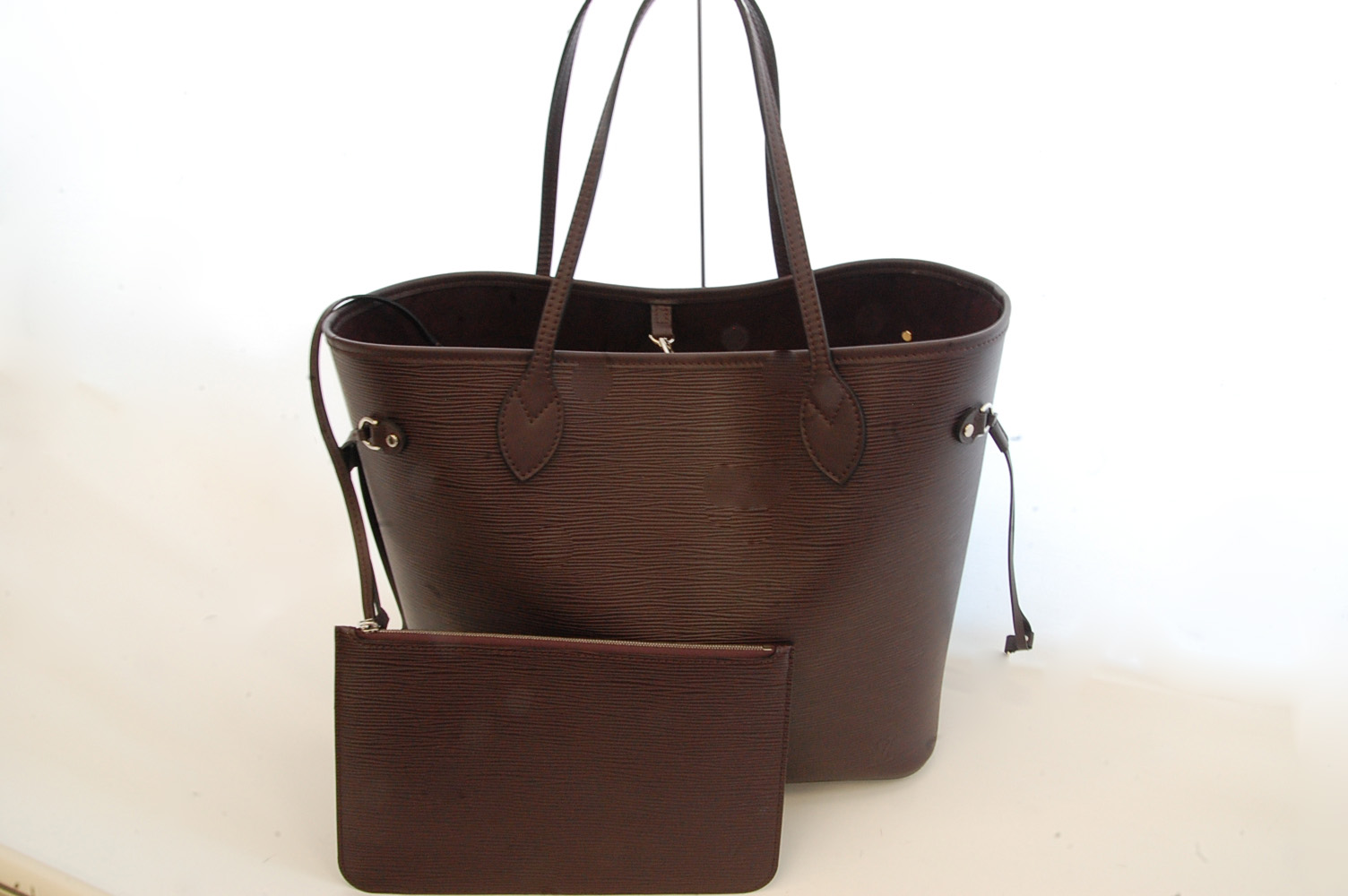 LOUIS VUITTON【ルイヴィトン】エピ バッグ ネヴァーフル M40955 画像1