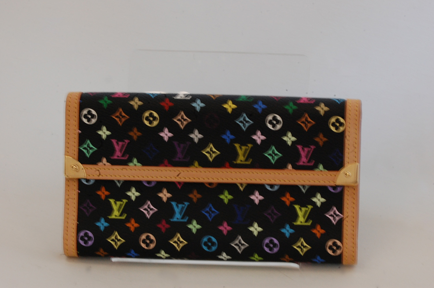 LOUIS VUITTON【ルイヴィトン】マルチカラー ポルトフォイユ・インターナショナル M93539 画像1