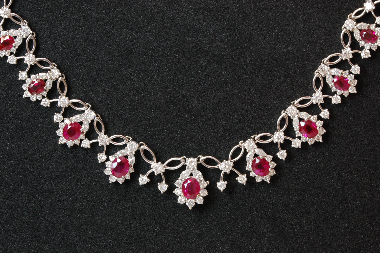 ネックレス・ピアス 画像1