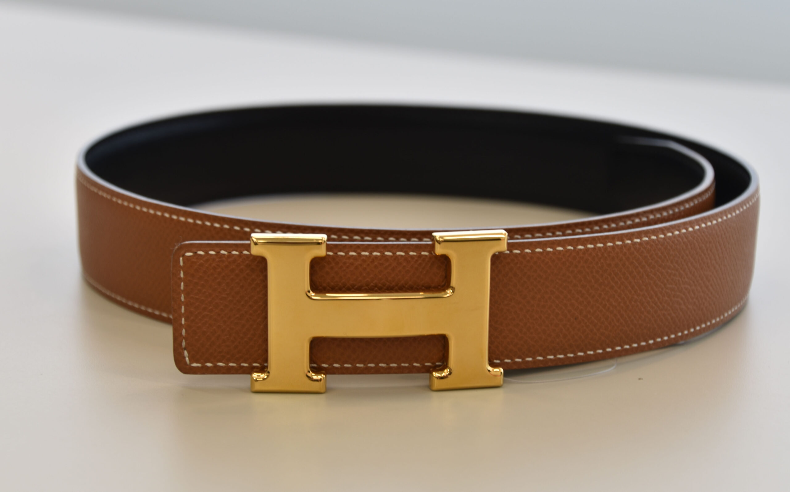 HERMES【エルメス】革 Hベルト 画像1