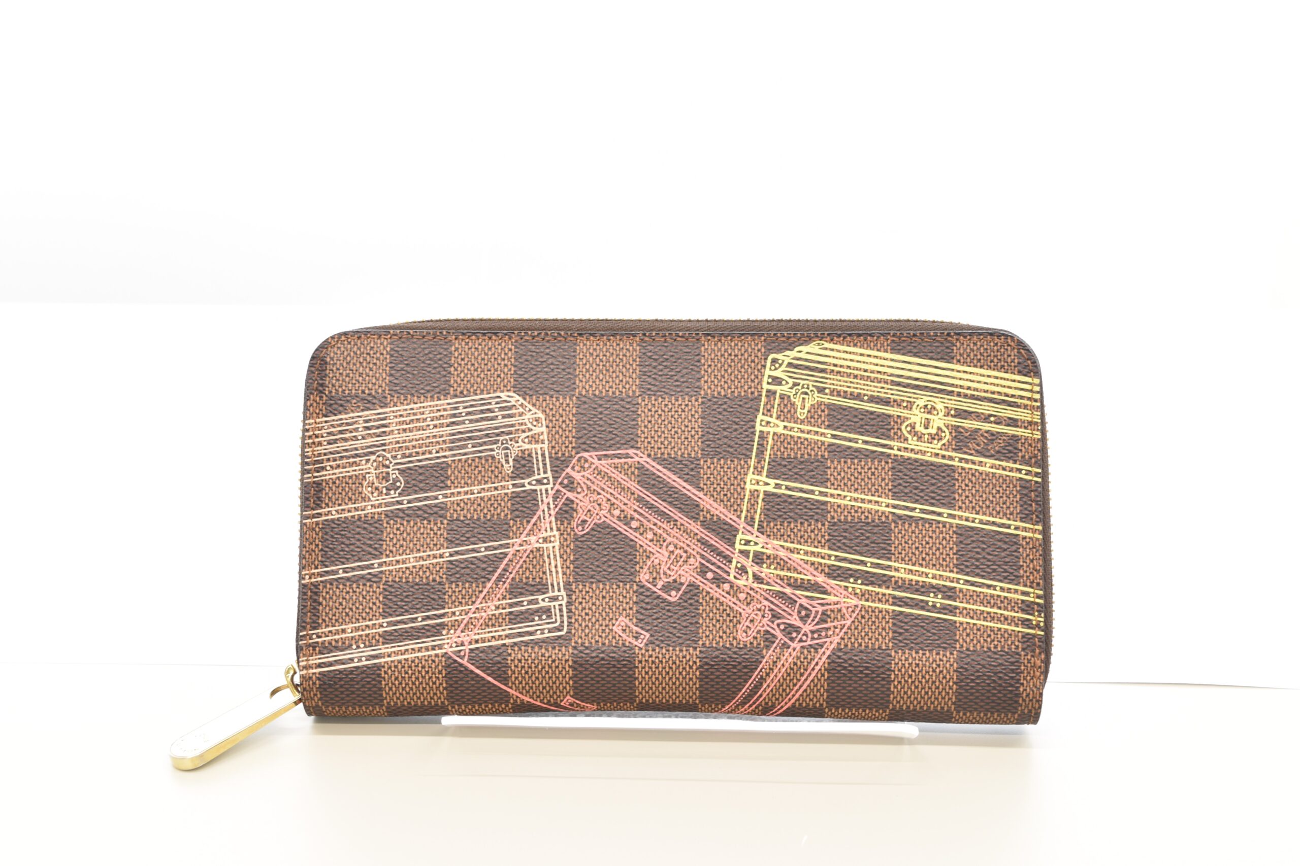 LOUIS VUITTON【ルイヴィトン】ダミエ ジッピーウォレット N63026 2014年限定 画像1