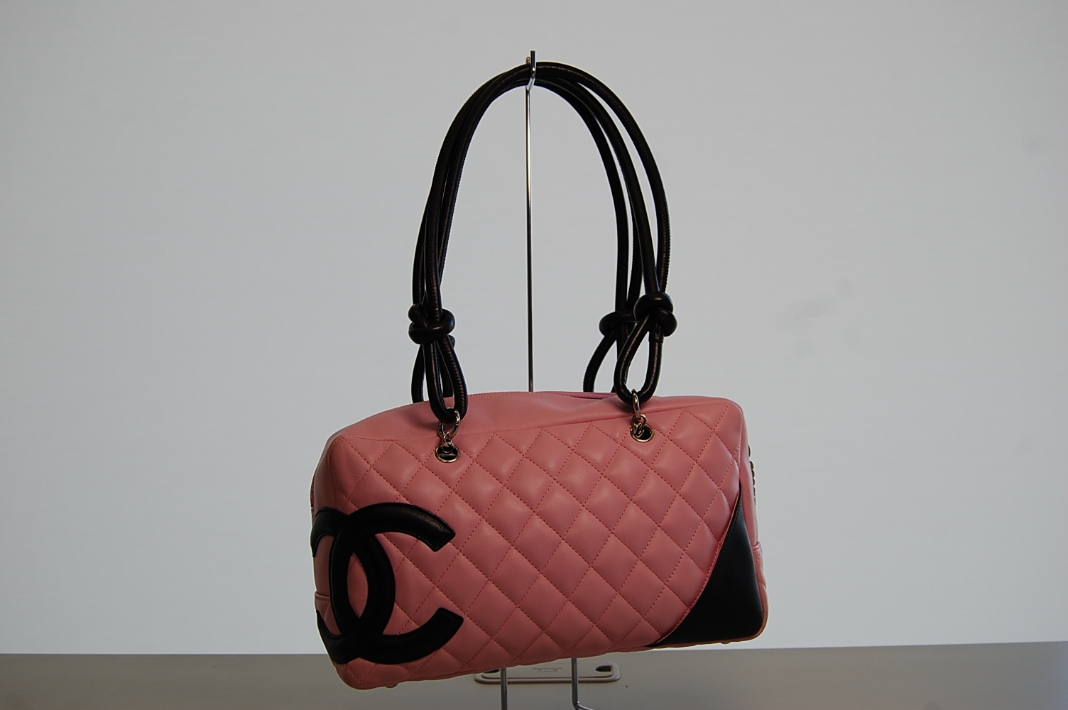 CHANEL【シャネル】カンボン ボーリング バッグ 画像1
