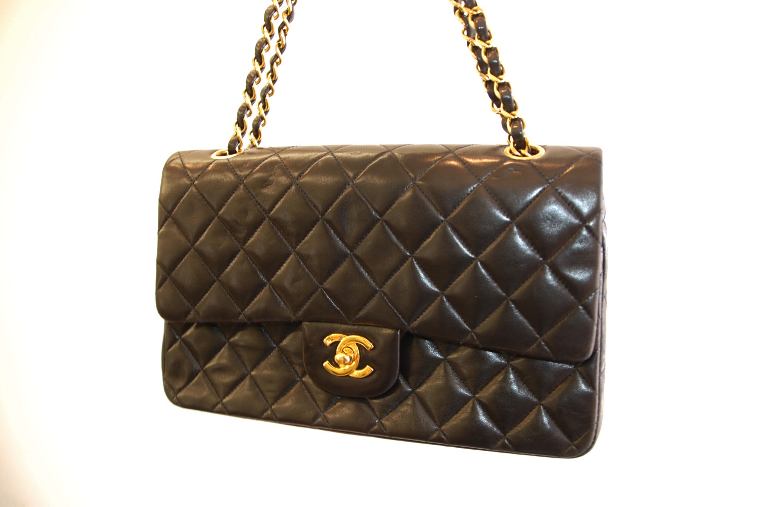 CHANEL【シャネル】マトラッセ チェーン バッグ 画像1