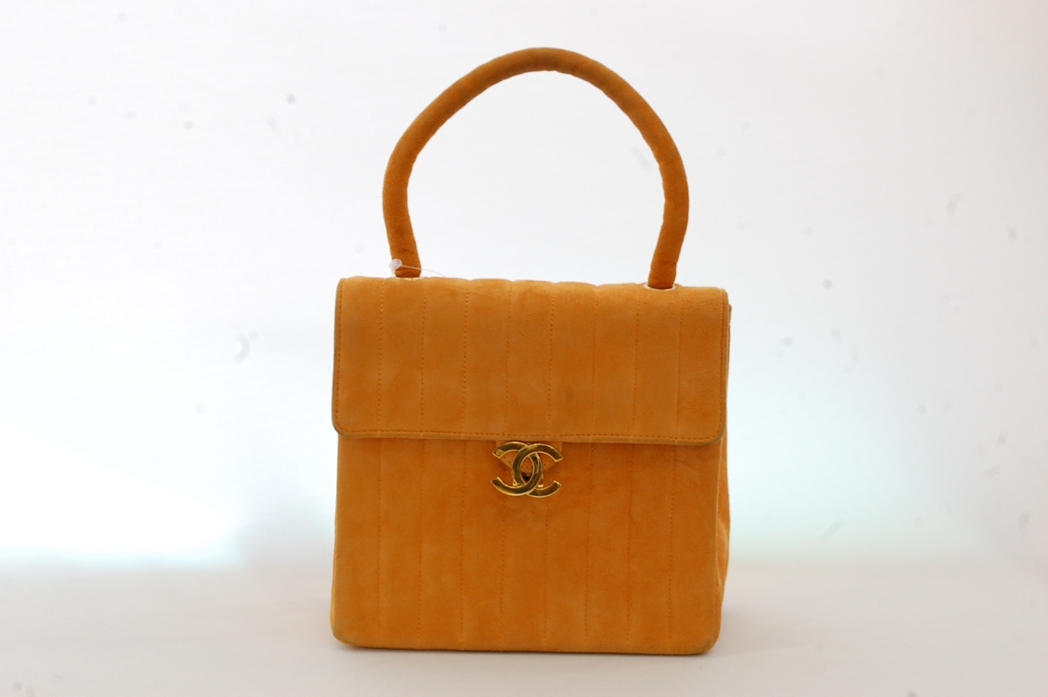 CHANEL【シャネル】スエード バッグ パーティバッグ 画像1
