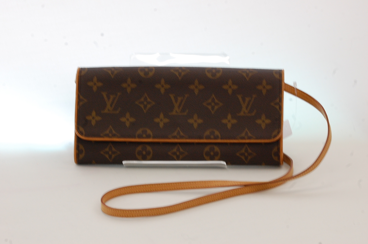 LOUIS VUITTON【ルイヴィトン】モノグラム ポシェットツイン GM M51852 画像1