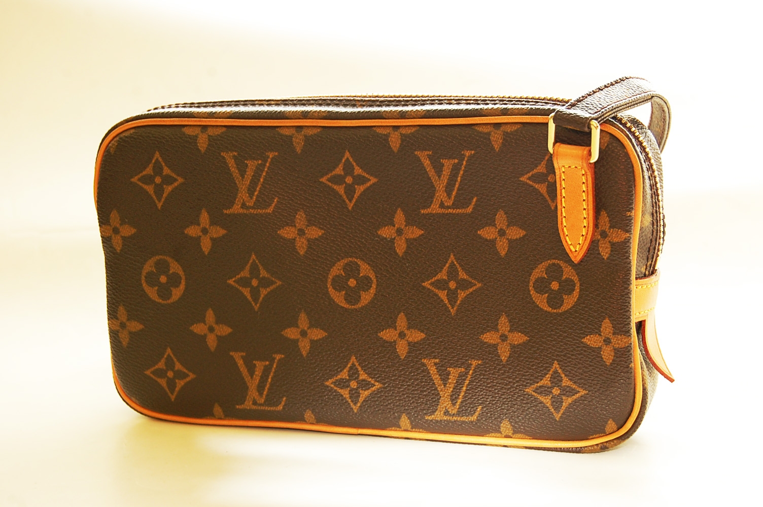 LOUIS VUITTON【ルイヴィトン】モノグラム マルリーバンドリエール M51828 画像1