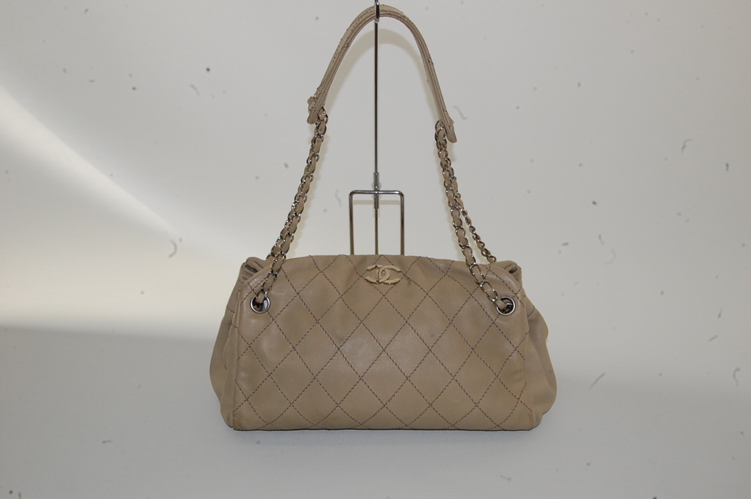 CHANEL【シャネル】マトラッセ チェーン バッグ 画像1