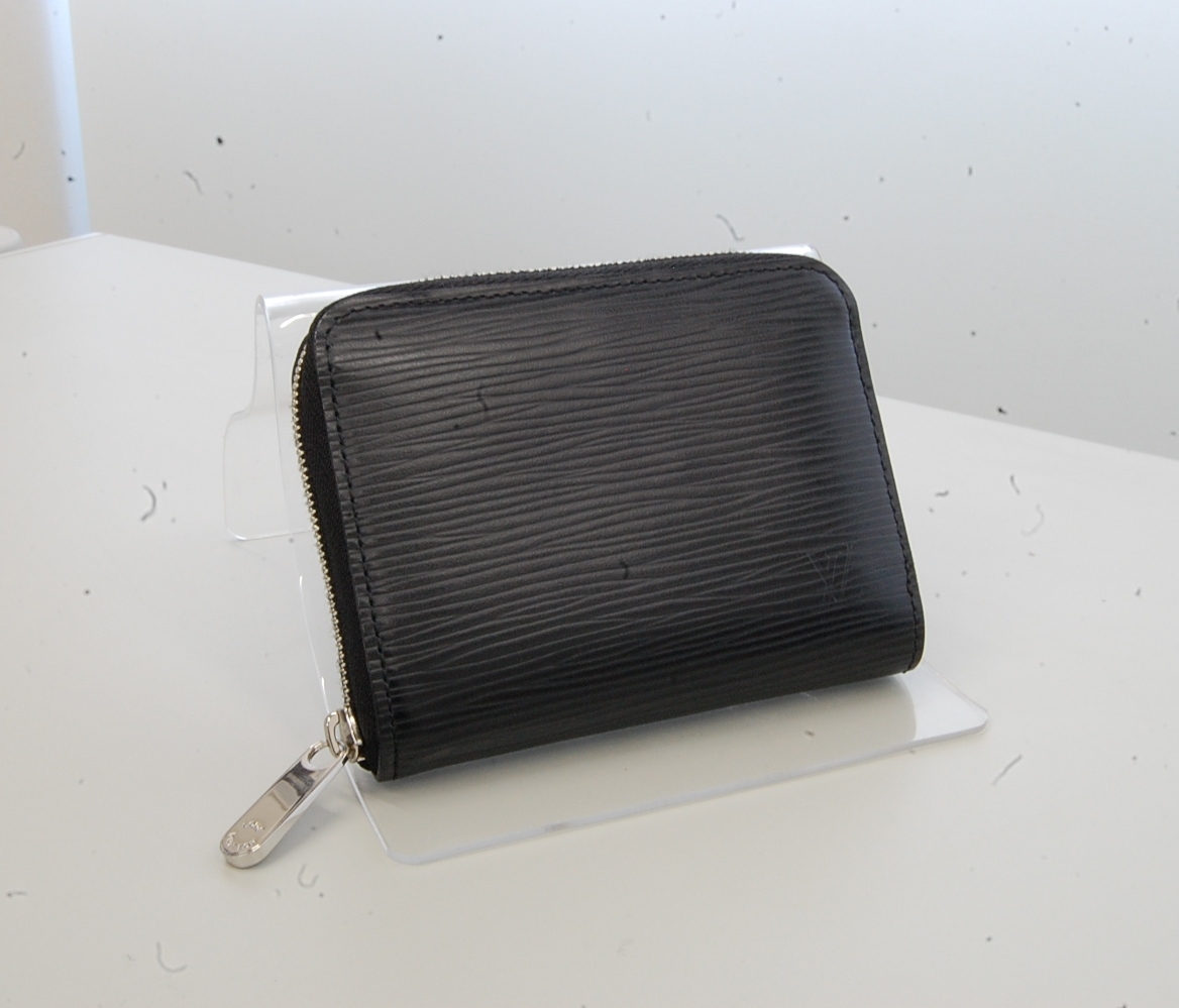 LOUIS VUITTON【ルイヴィトン】エピ 財布 ジッピーコインパース M60152 画像1