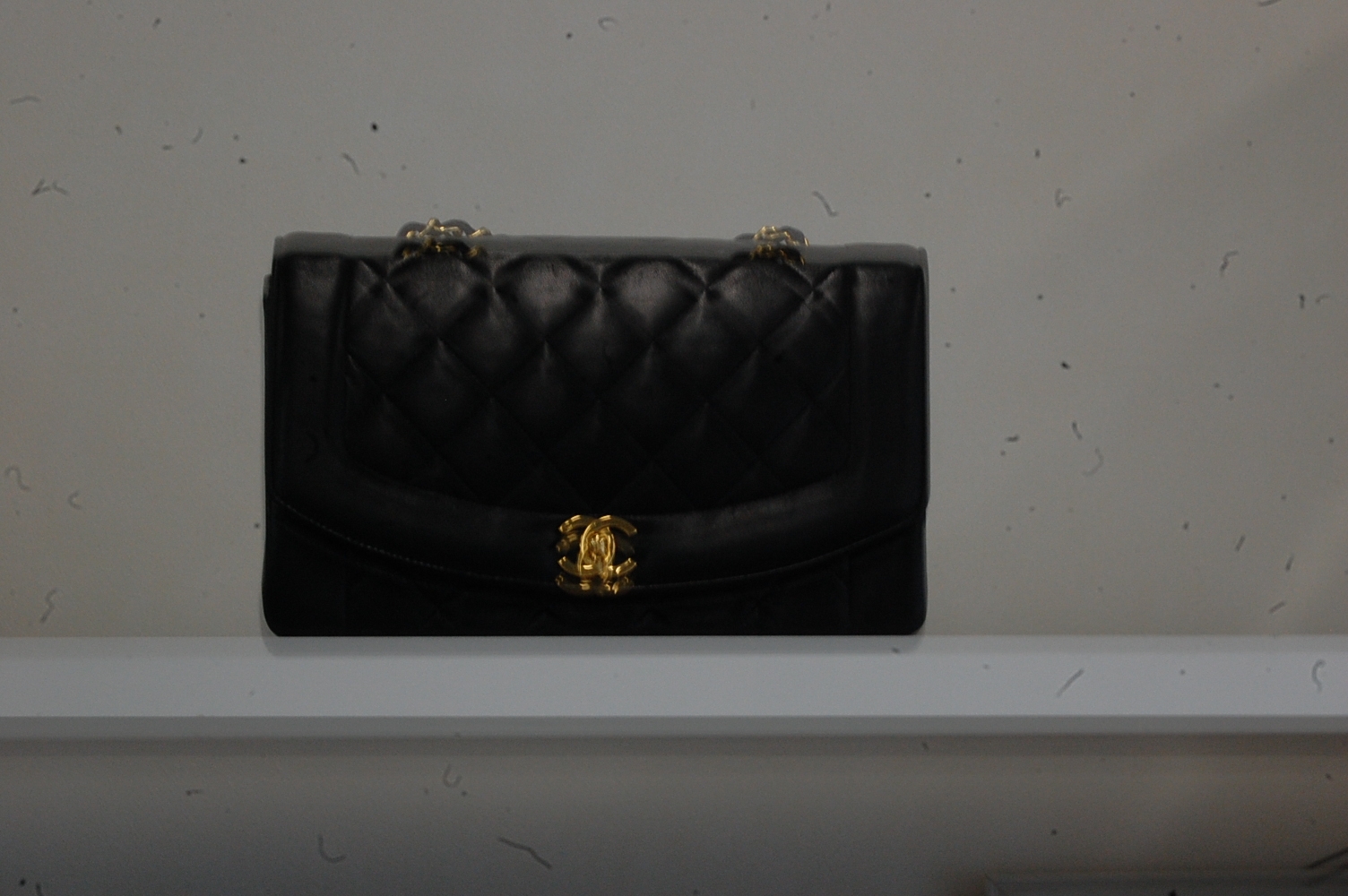 CHANEL【シャネル】マトラッセ チェーン バッグ 画像1