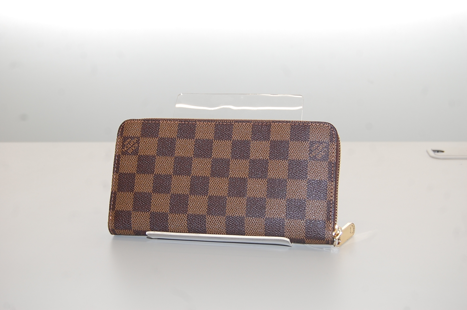 LOIUS VUITTON【ルイヴィトン】ダミエ 財布 ジッピーウォレット N60015 画像1