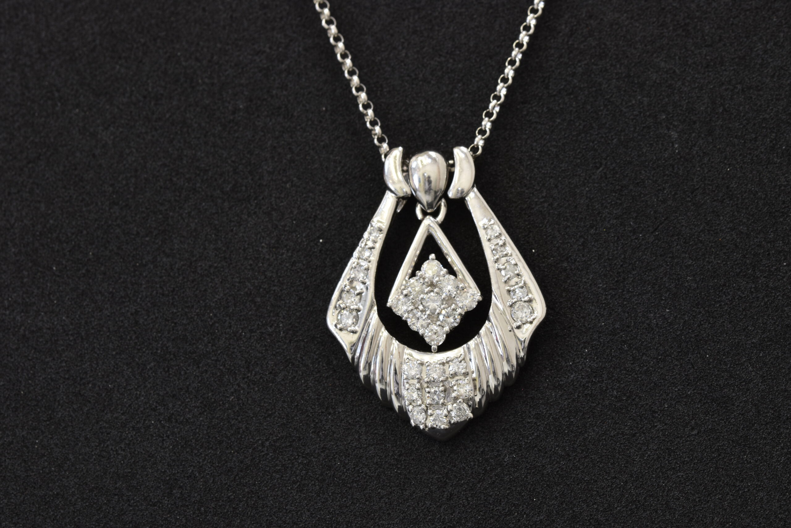 ネックレス 画像1