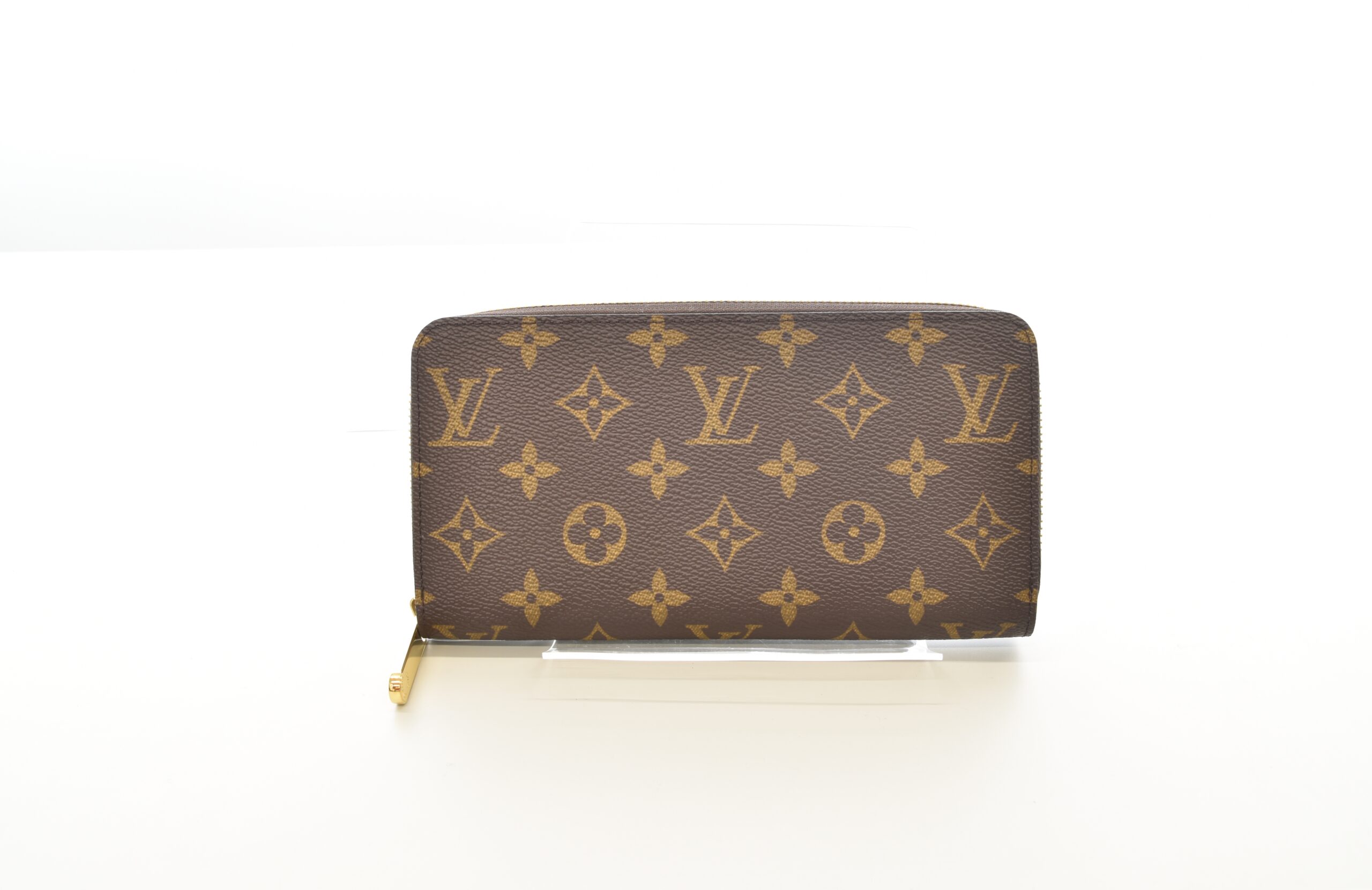 LOUIS VUITTON【ルイヴィトン】モノグラム ジッピーウォレット M42616 画像1