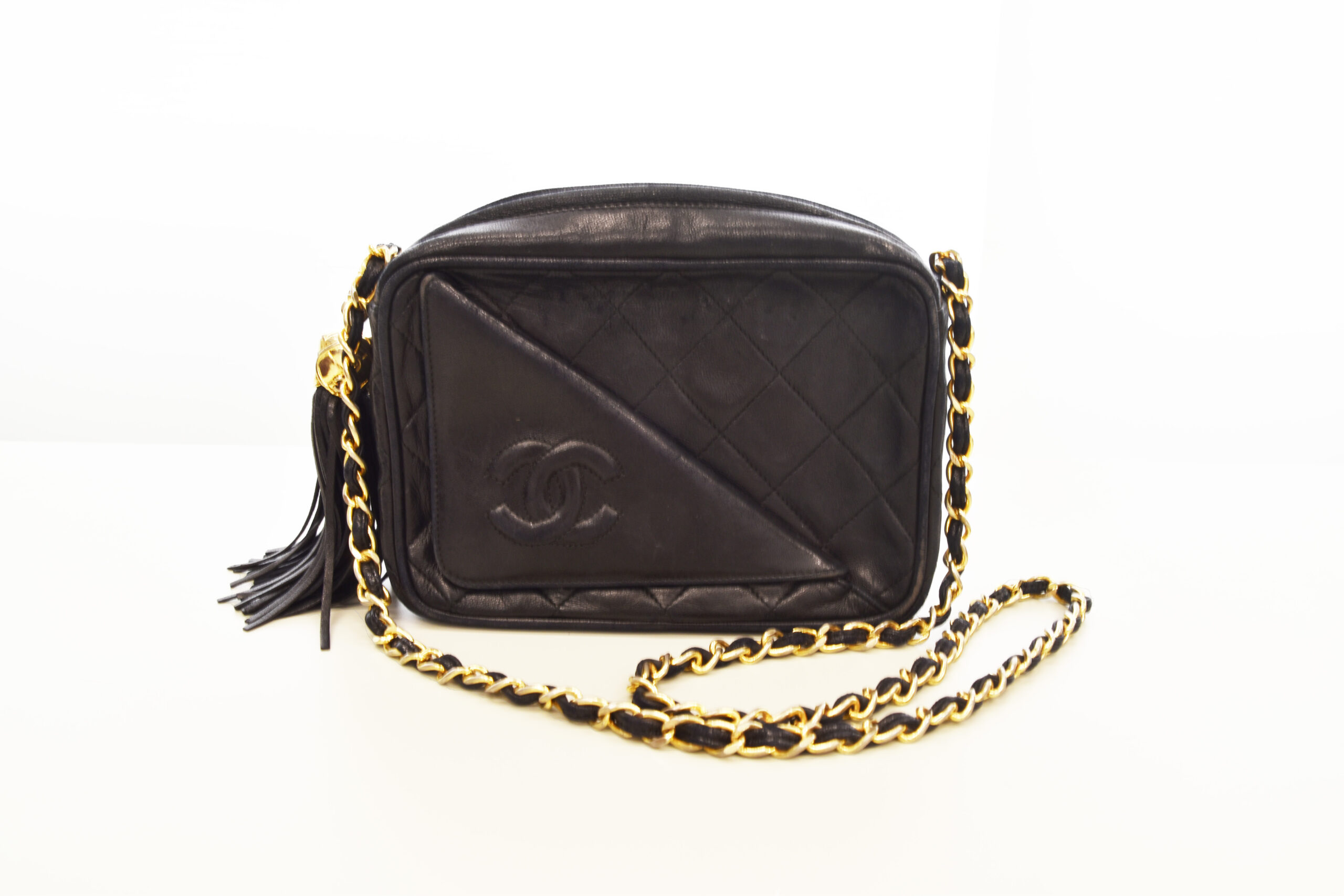 CHANEL【シャネル】チェーン バッグ 画像1