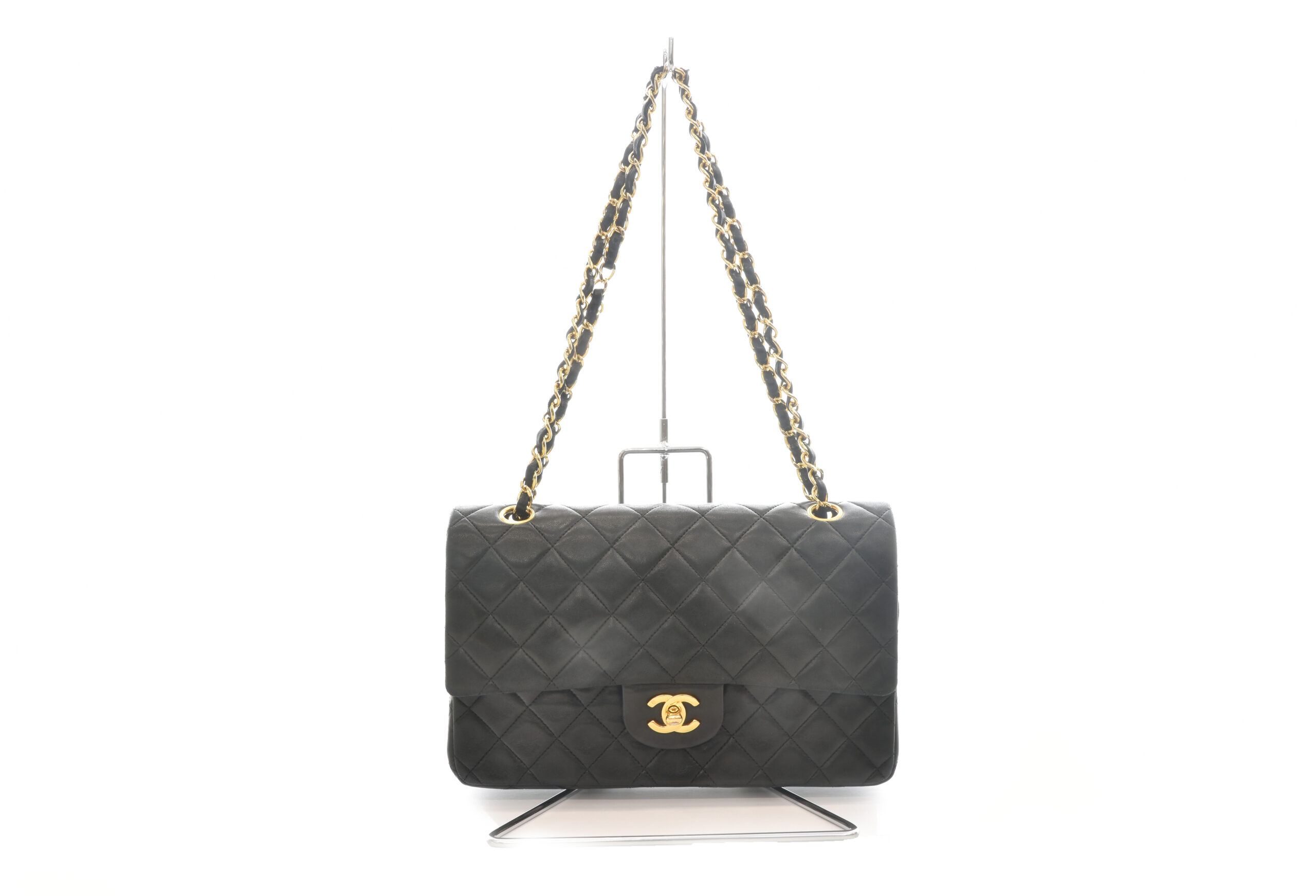 CHANEL【シャネル】マトラッセ チェーン バッグ 画像1