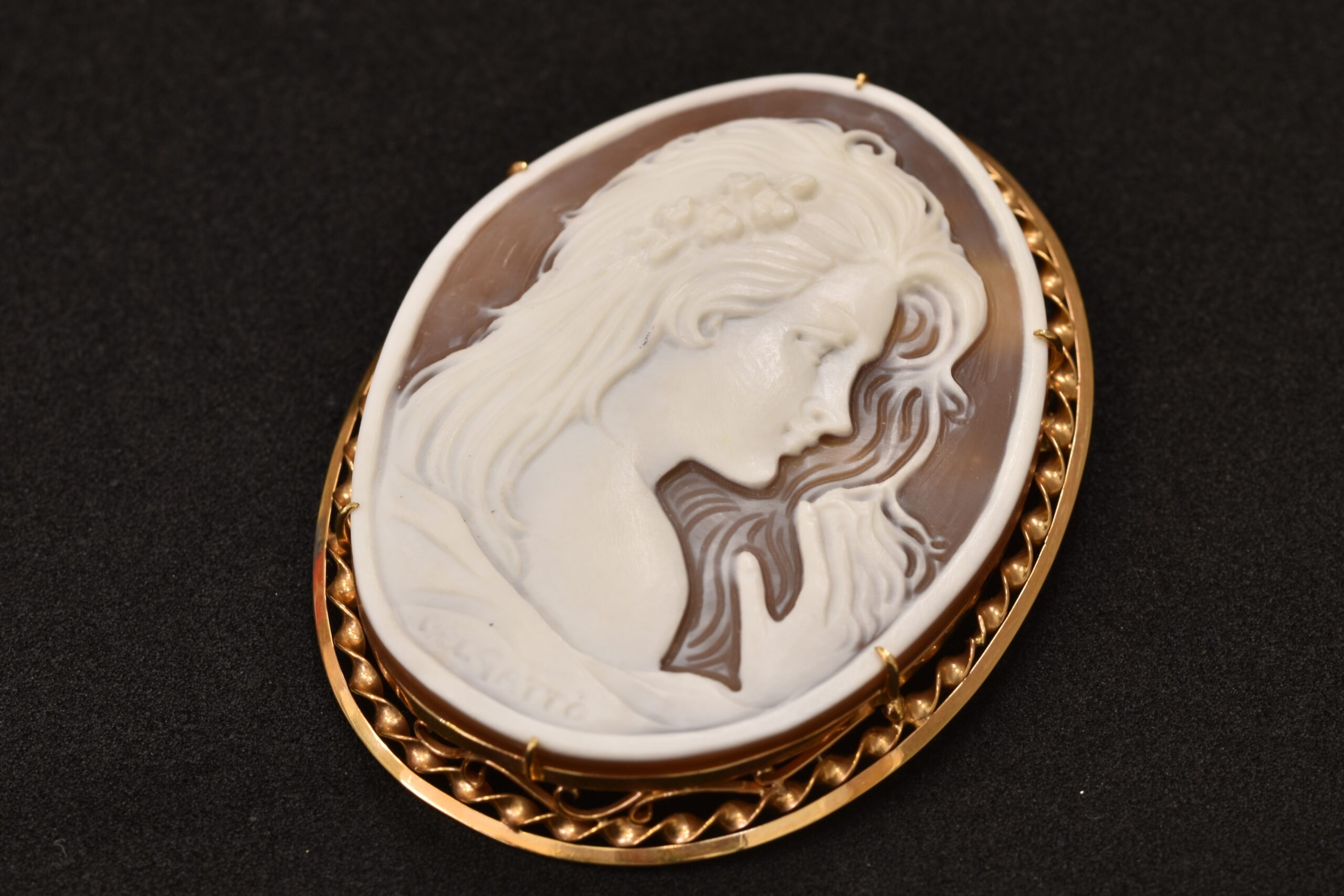 ブローチ 画像1