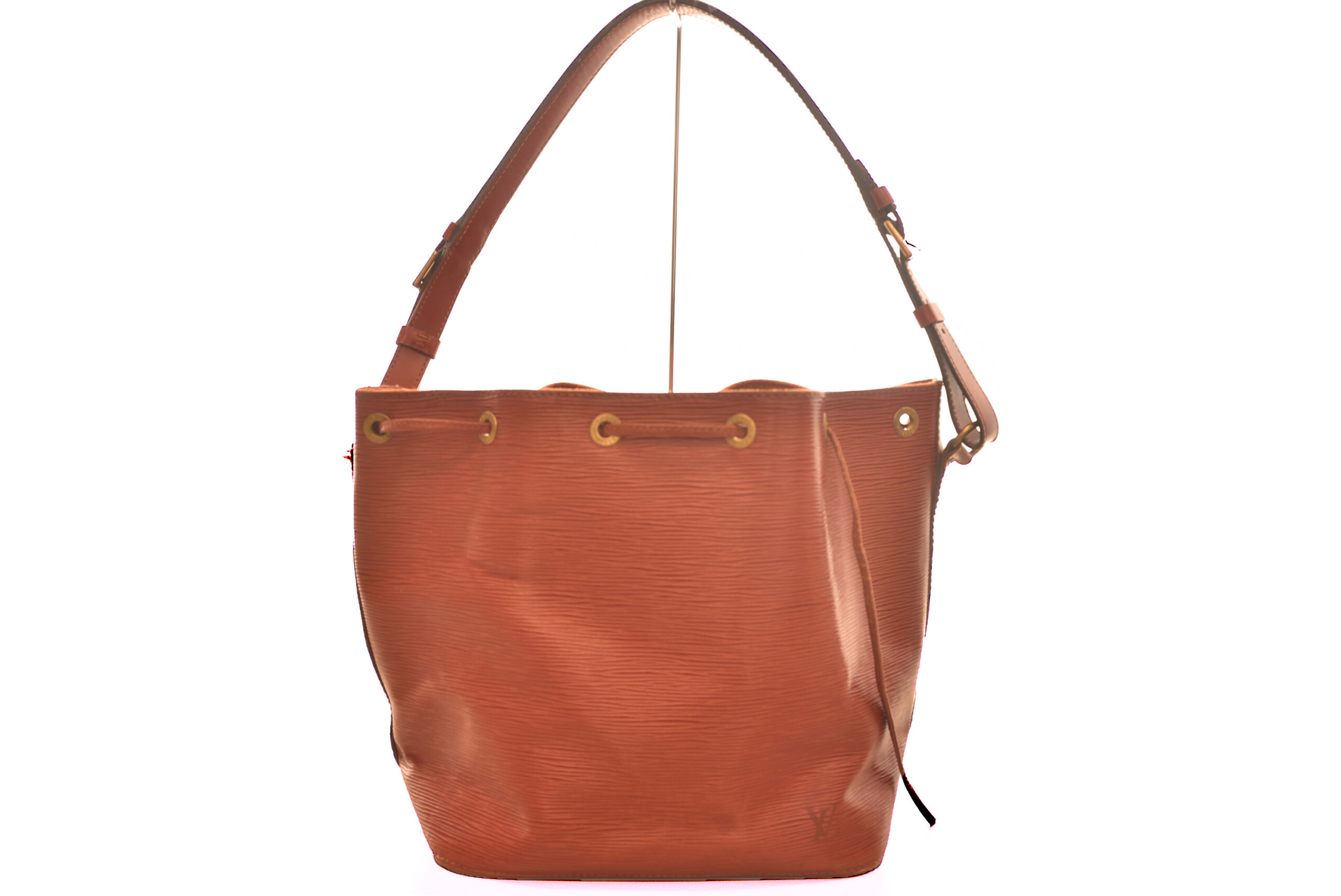 LOUIS VUITTON【ルイヴィトン】エピ プチノエ M44103 画像1