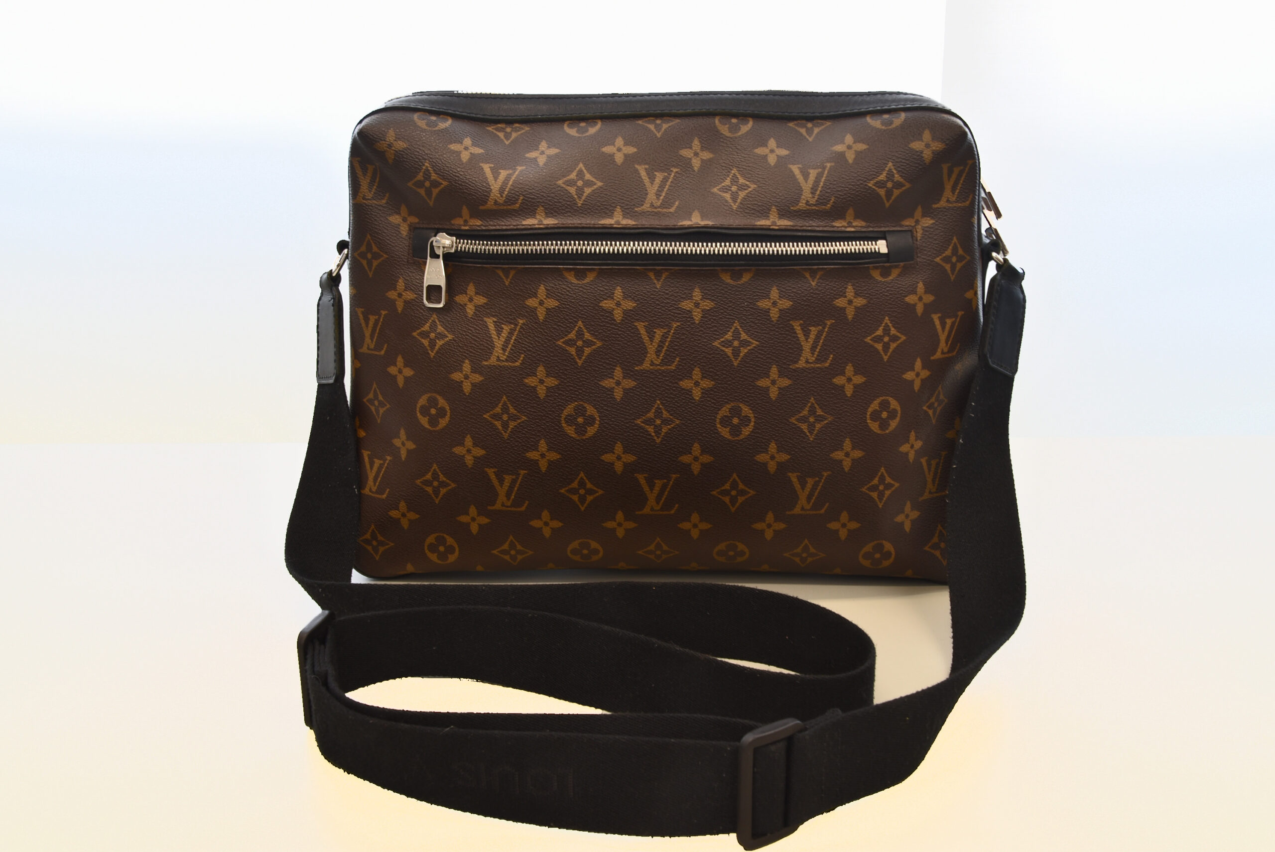 LOUIS VUITTON【ルイヴィトン】モノグラムマカサー トーレス M40387 画像1