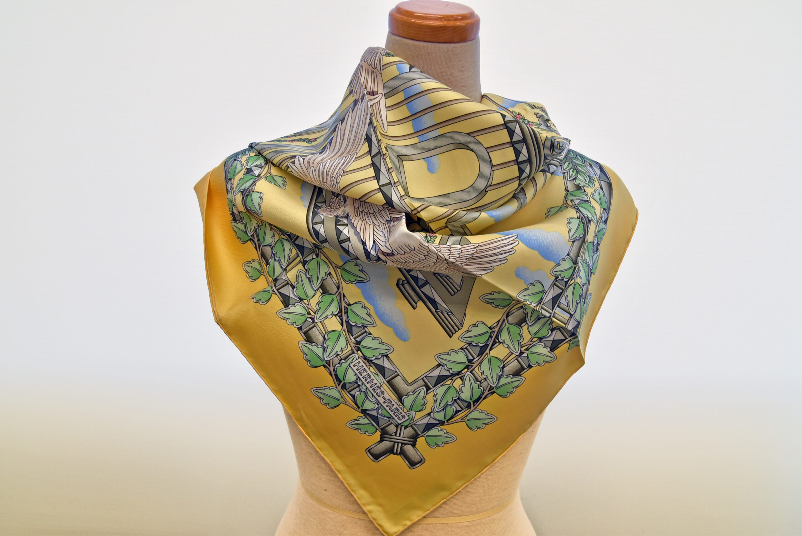 HERMES【エルメス】シルク カレ90 スカーフ 画像1