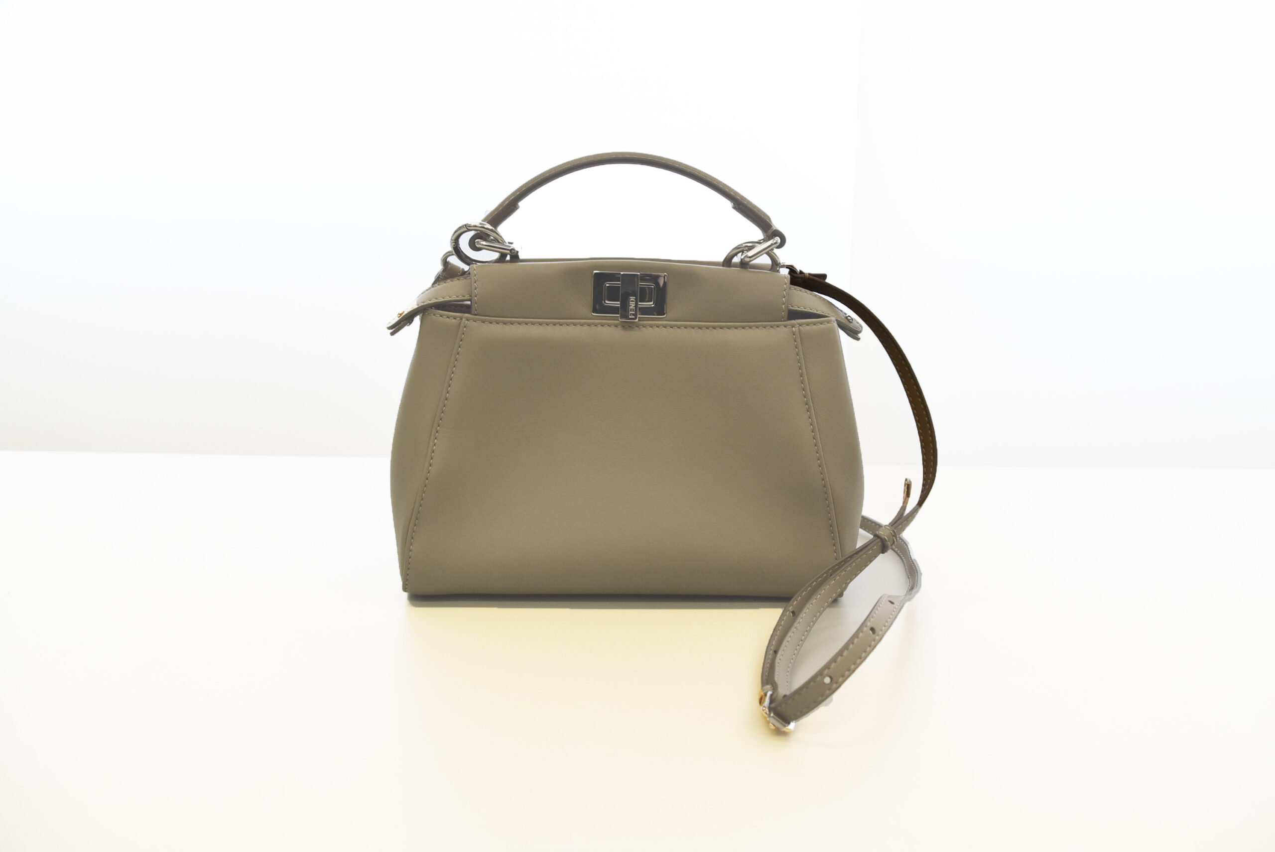 FENDI【フェンディ】ピーカブー バッグ 画像1