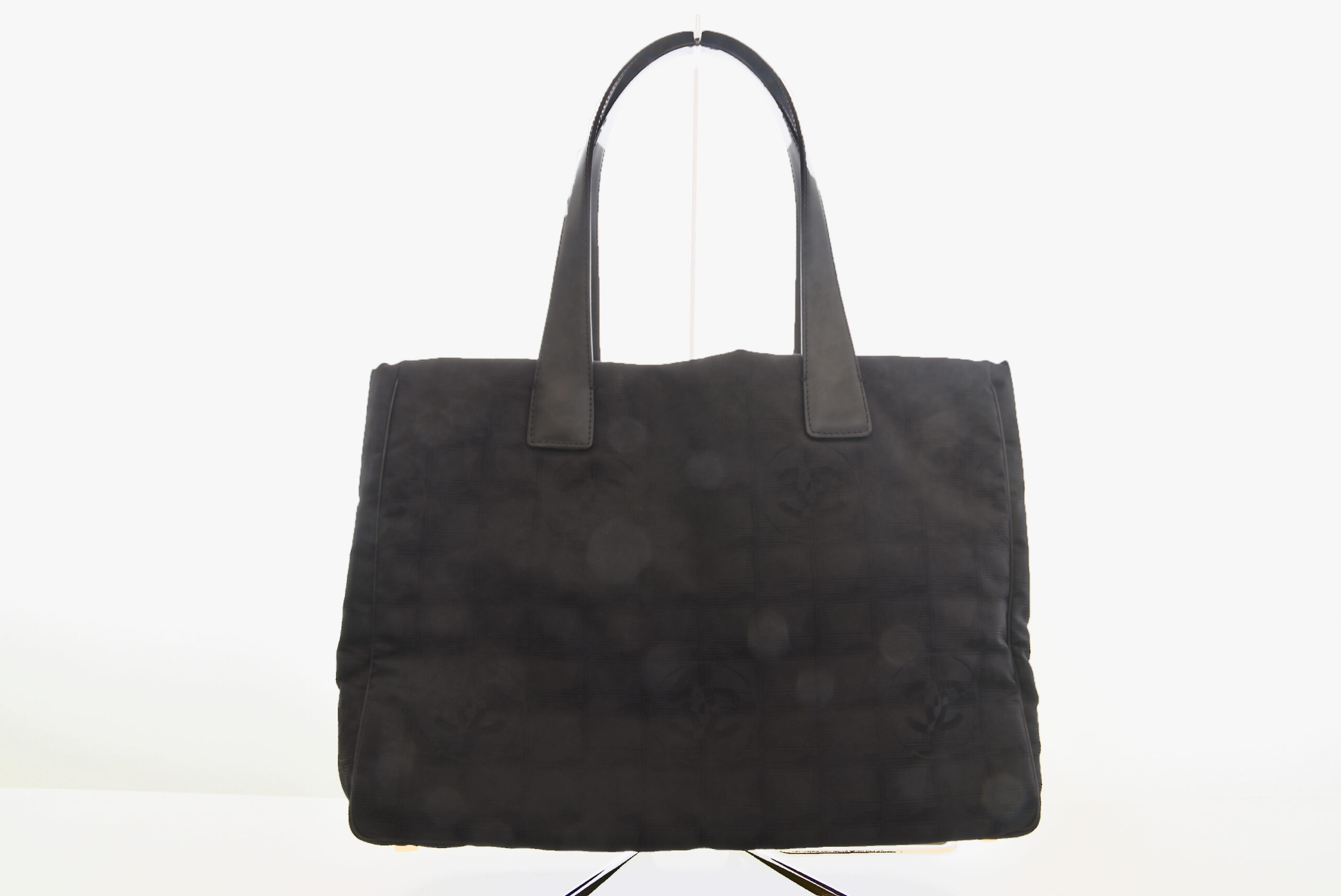 CHANEL【シャネル】ニュートラベル バッグ 画像1