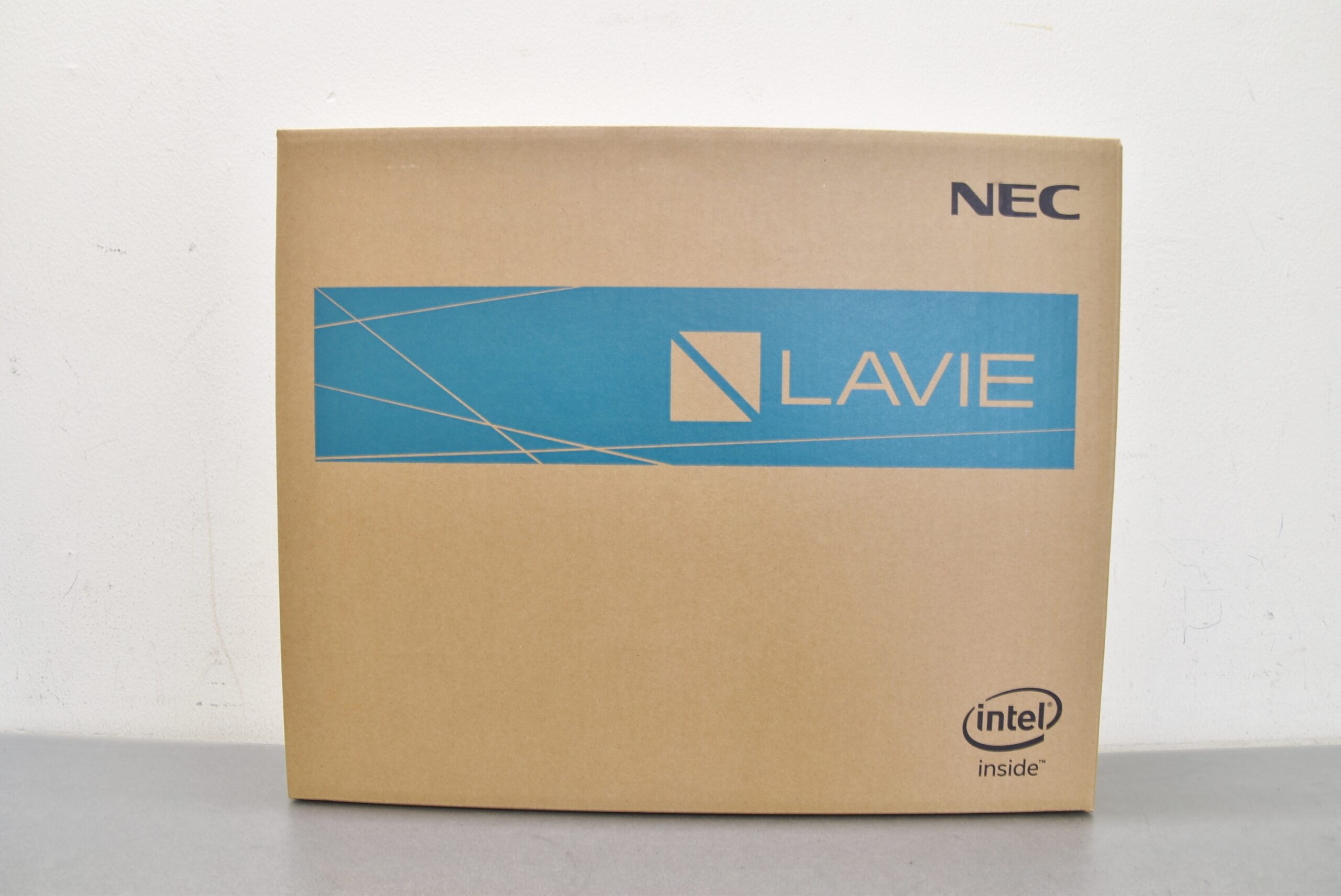 NEC LAVIE ノートパソコン 画像1