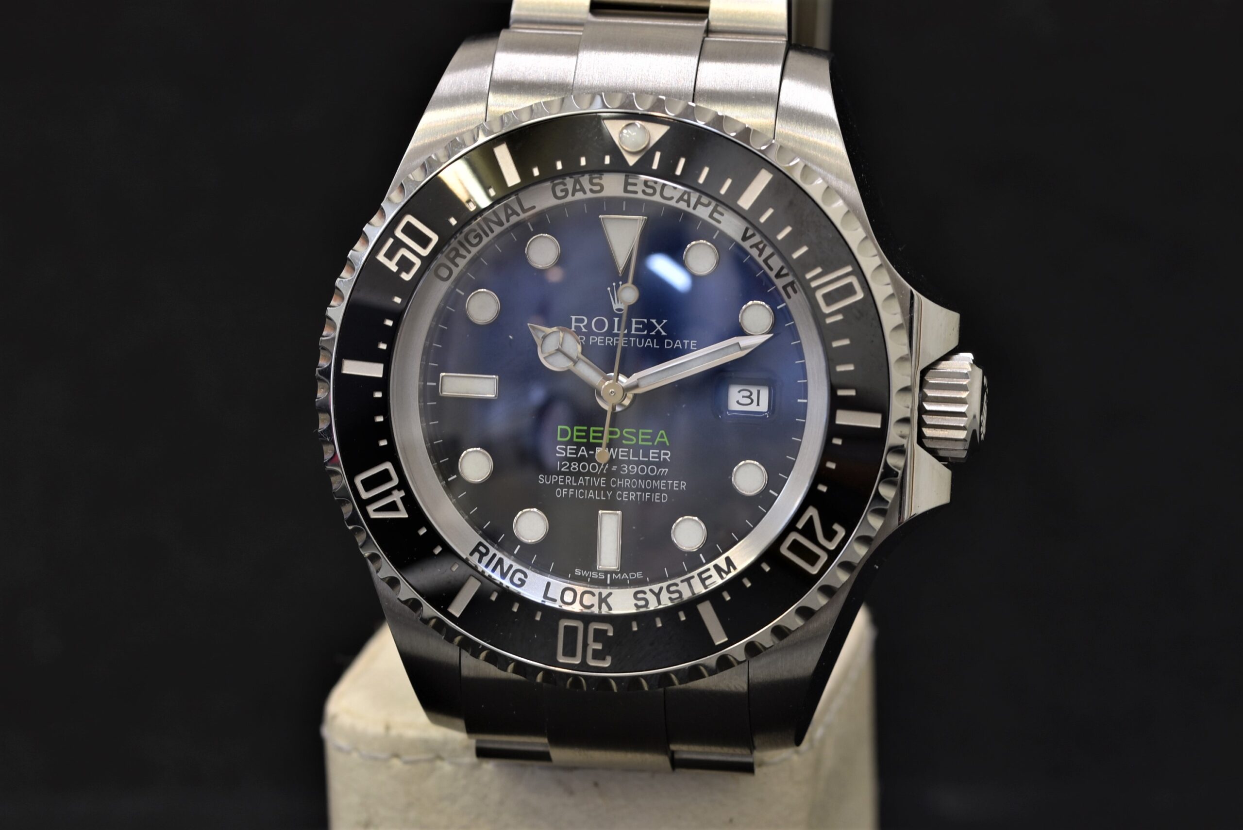 ROLEX【ロレックス】ディープシー 116660 D-BLUE 画像1