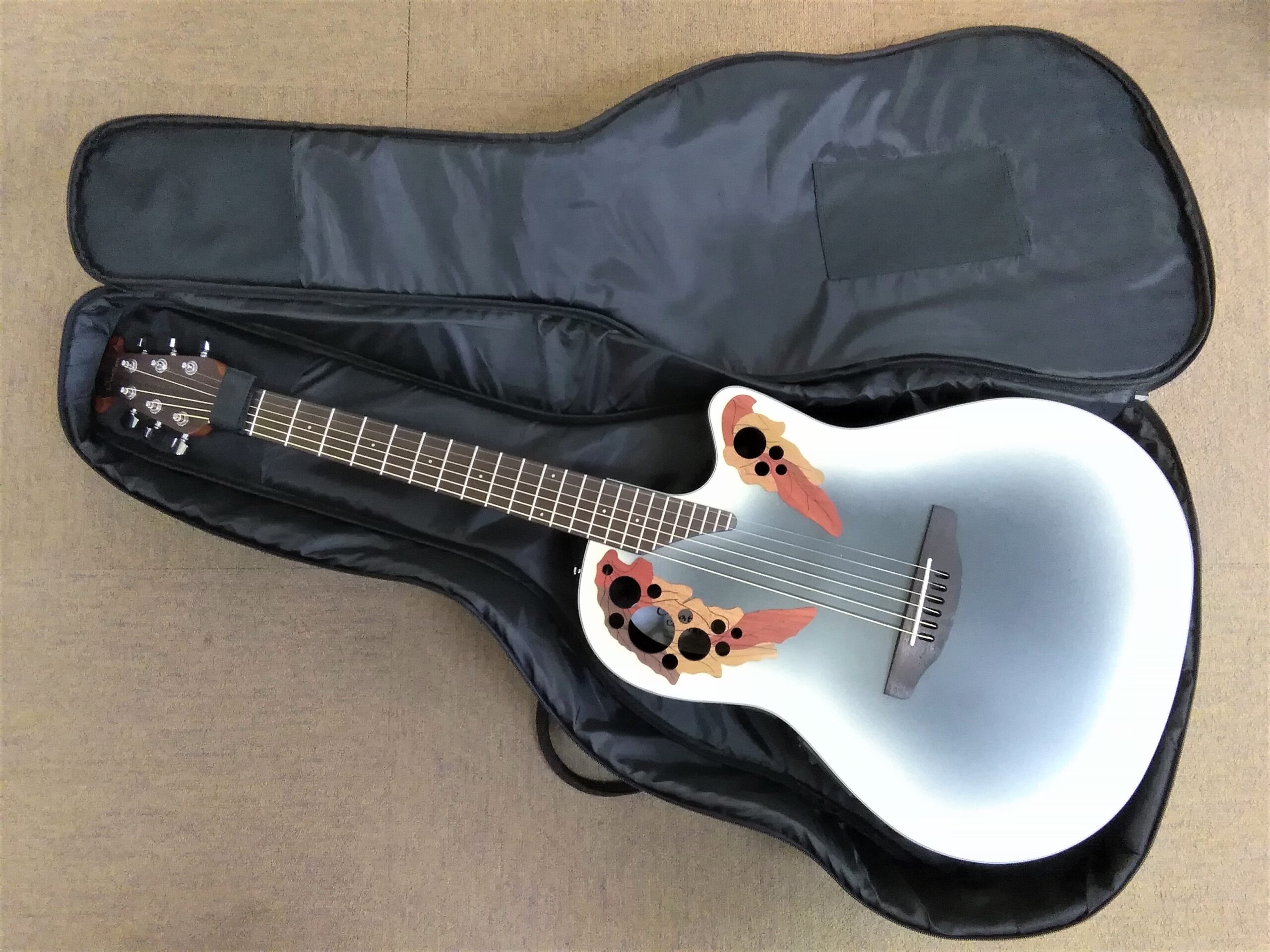 OVATION Celebrity CE44-AB 画像1
