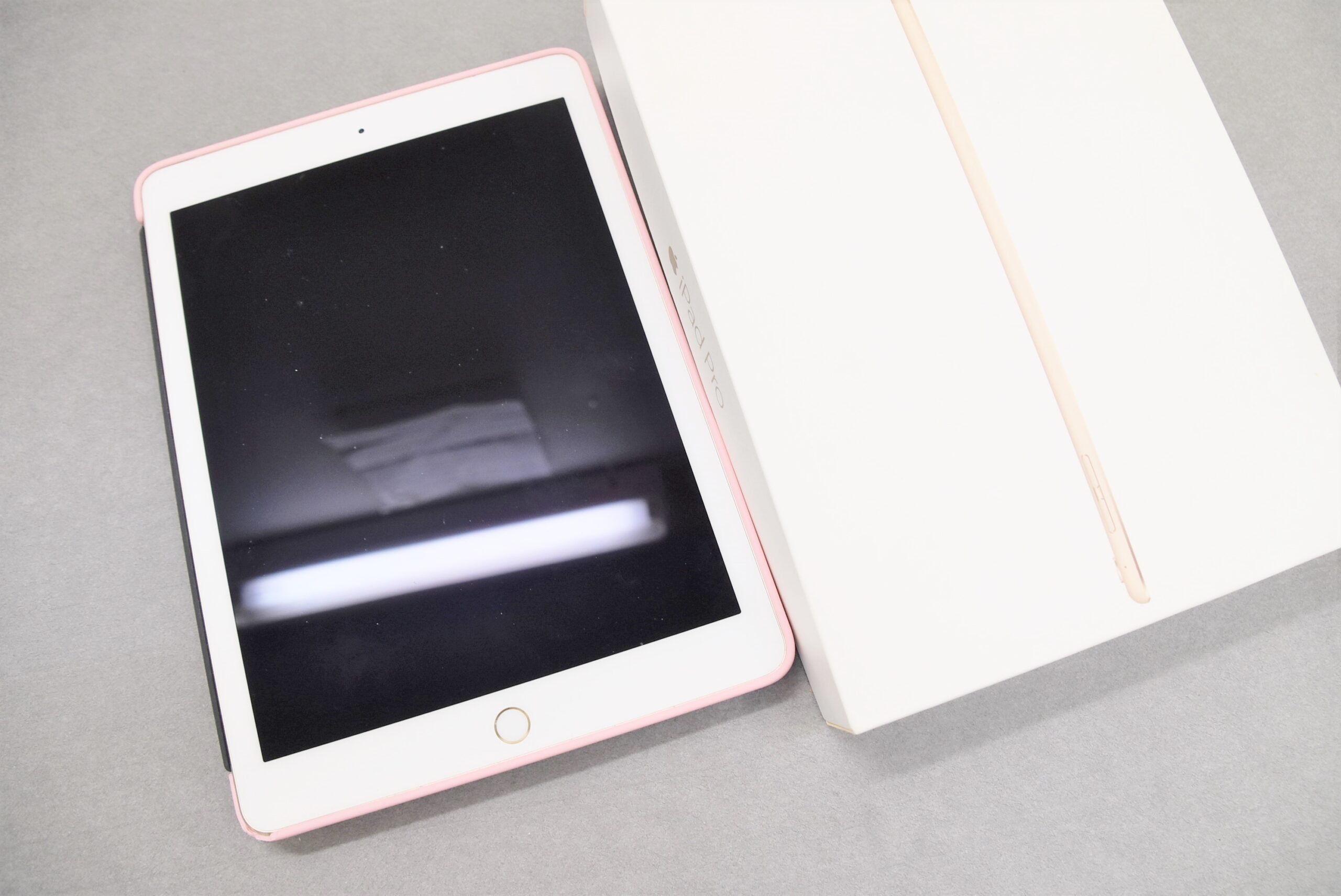 au iPad Pro 9.7インチ Wi-fi+Cellular 128GB ジャンク品 画像1