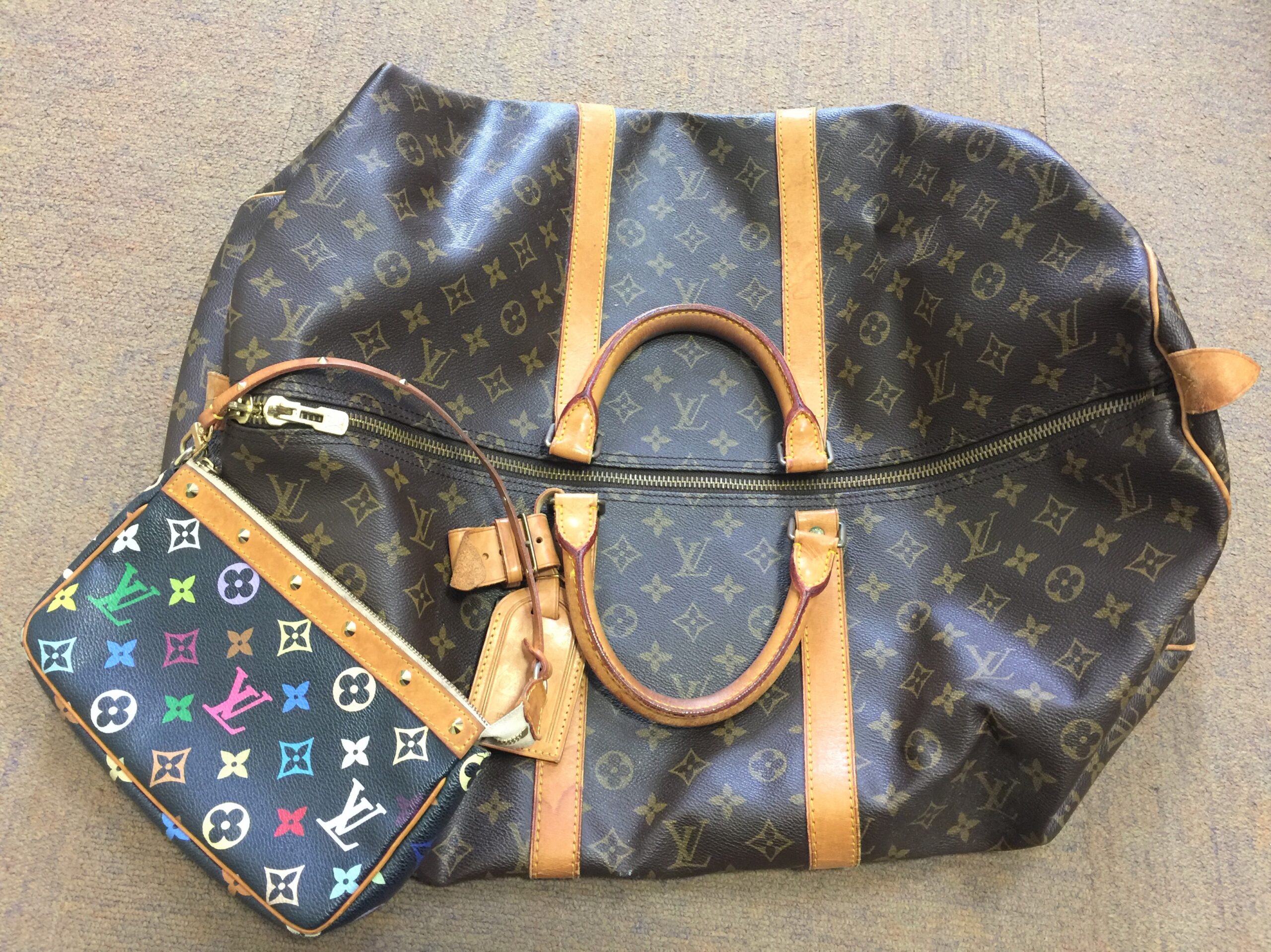 LOUIS VUITTON【ルイヴィトン】モノグラム キーポル55 マルチカラー ポシェットアクセソワール M41424 M92648 画像1