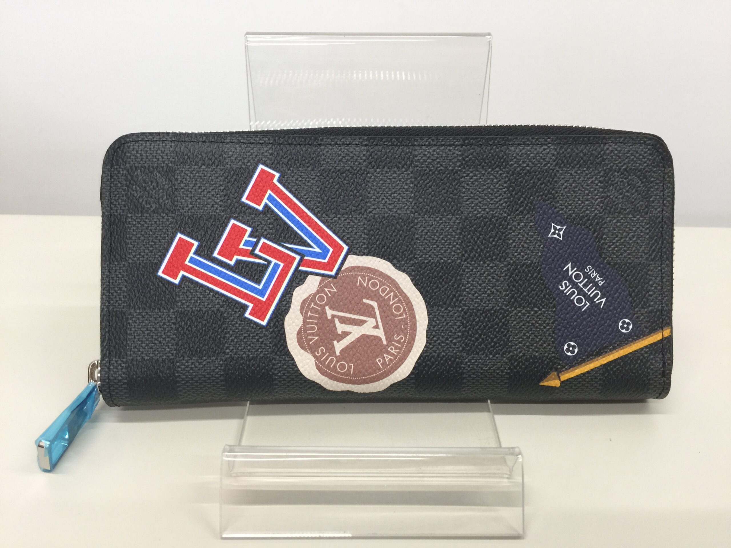 LOUIS VUITTON【ルイヴィトン】ダミエグラフィット ジッピーウォレットヴェルティカル N64443 画像1