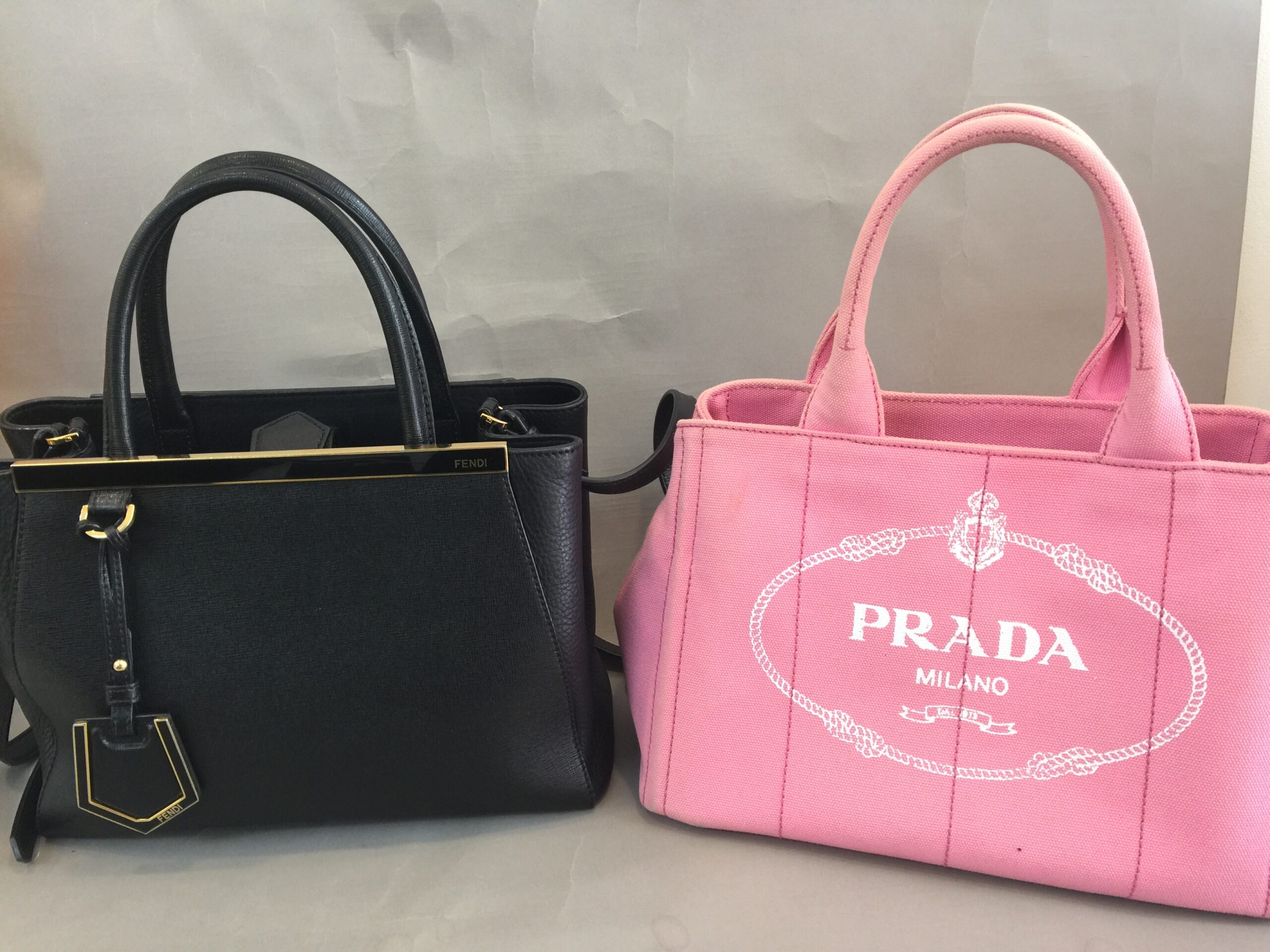 FENDI【フェンディ】PRADA【プラダ】 トゥージュール カナパトート 画像1