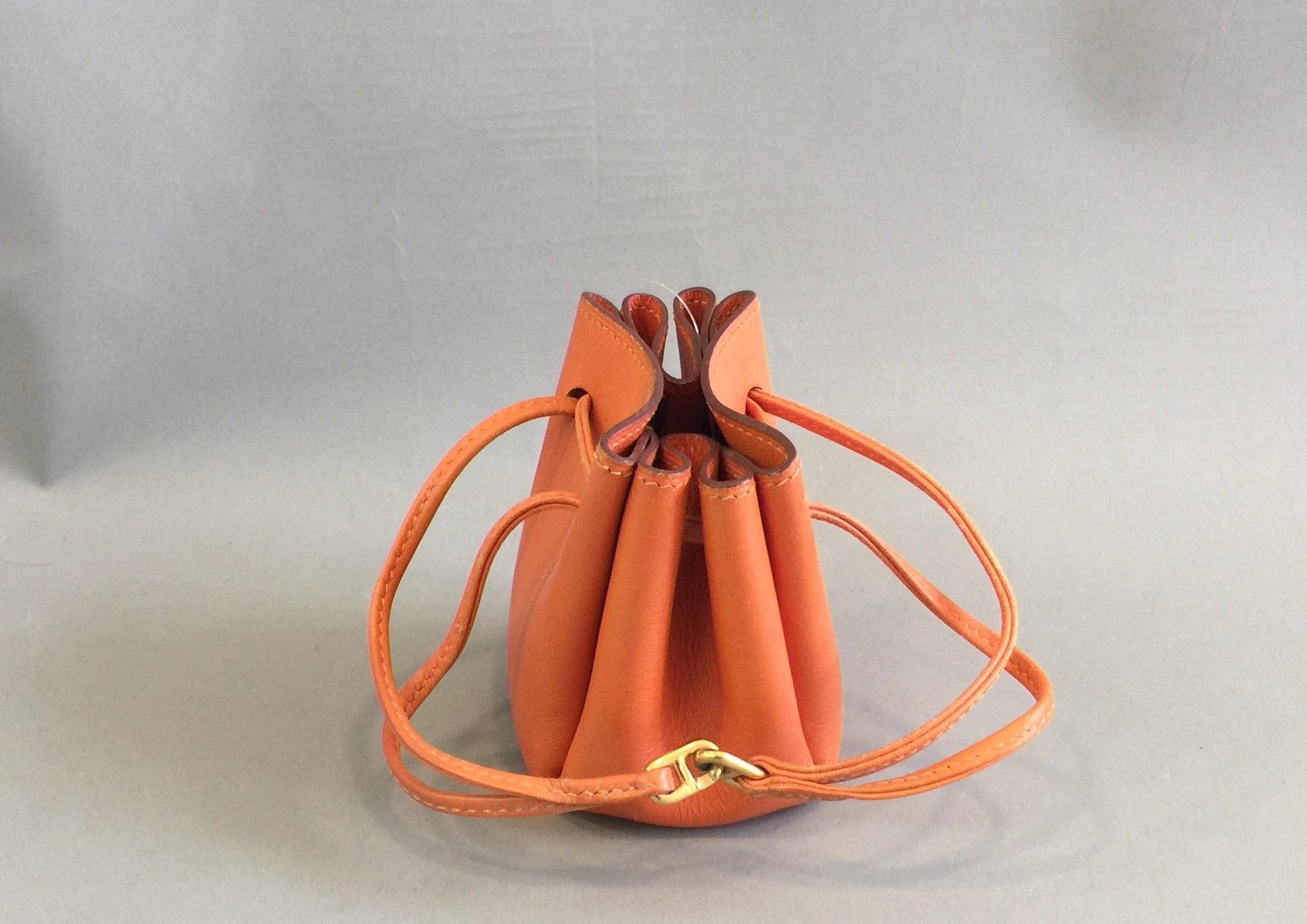 HERMES【エルメス】革 小物入れ ヴェスパポーチ 画像1