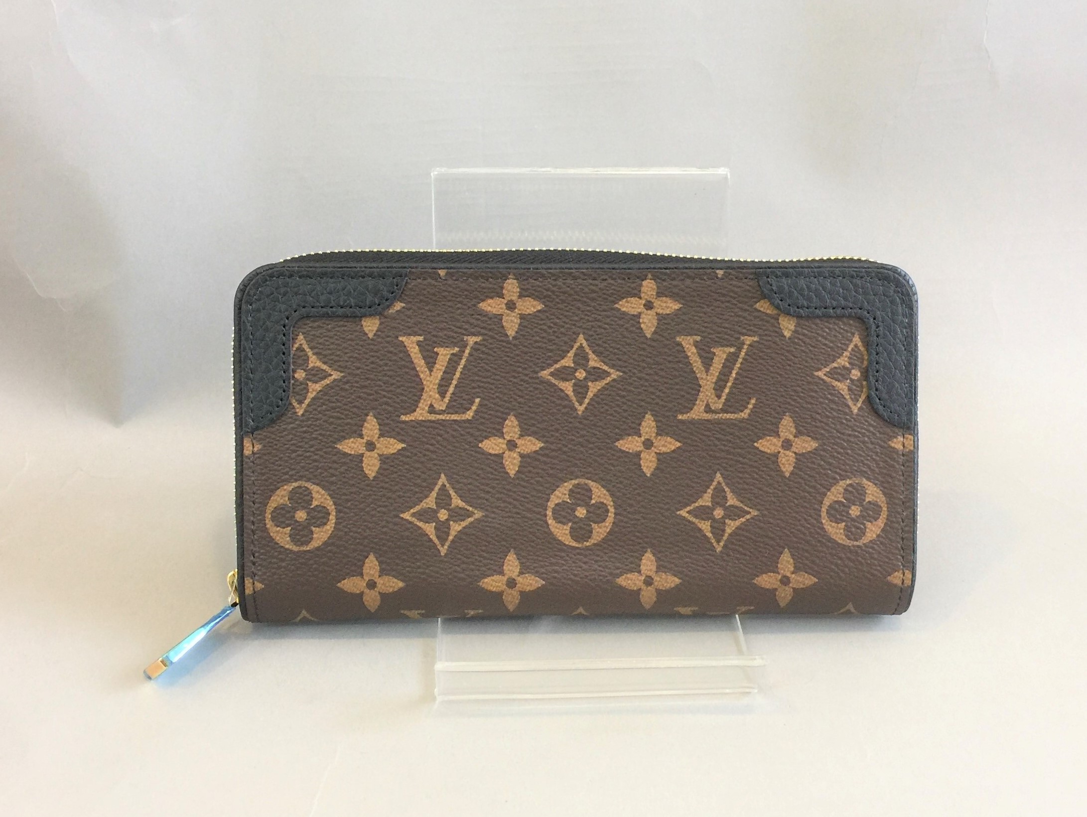 LOUIS VUITTON【ルイヴィトン】モノグラム ジッピーウォレット レティーロ M61855 画像1