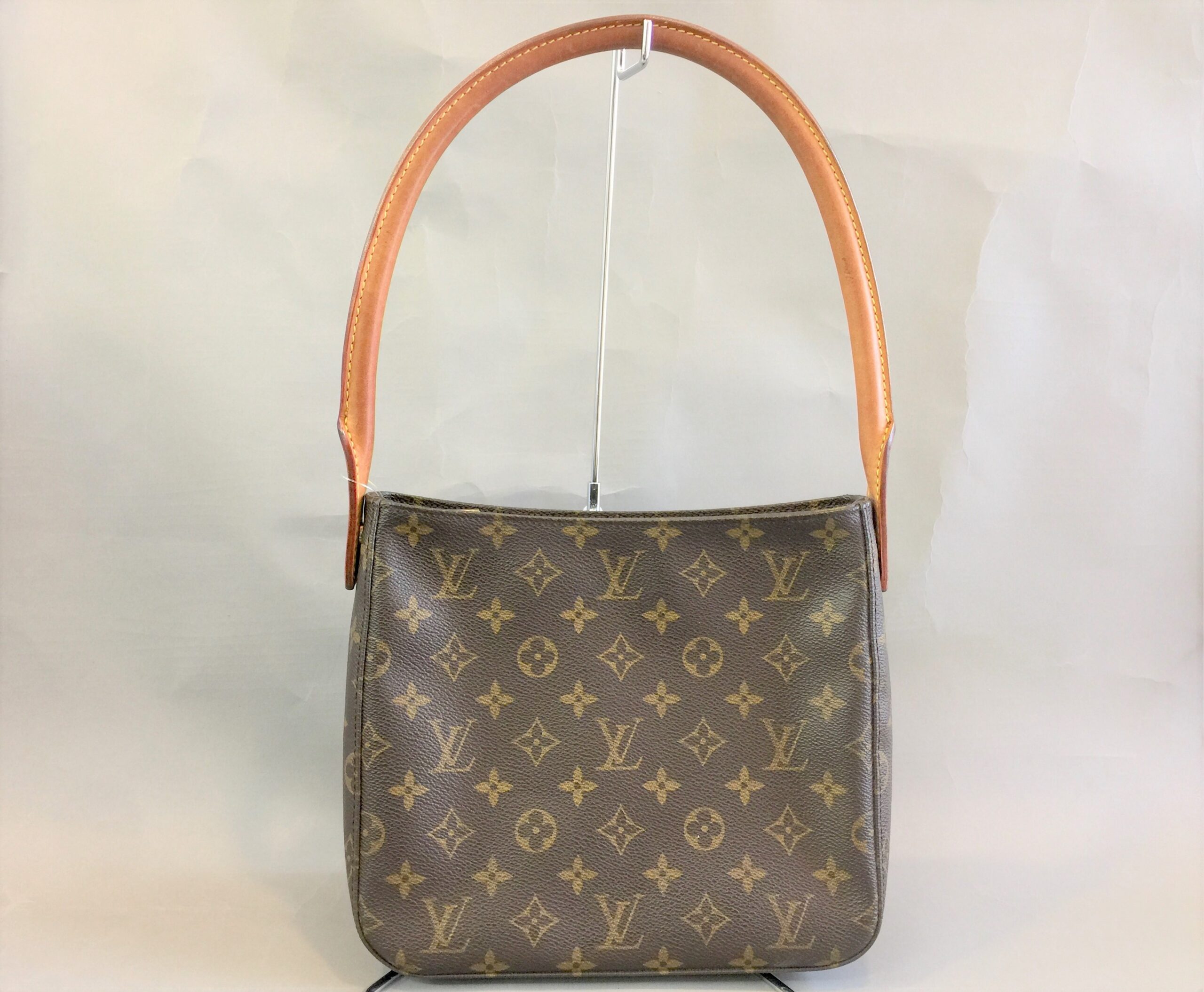 LOUIS VUITTON【ルイヴィトン】モノグラム ルーピング MM M51146 画像1