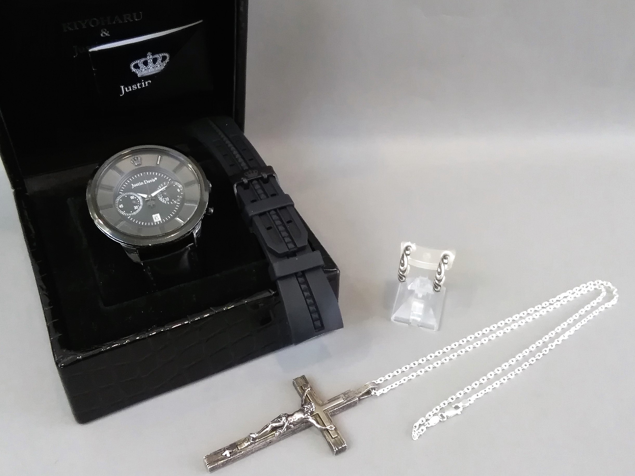 Justin Davis、Chrome Hearts、STRUM 画像1