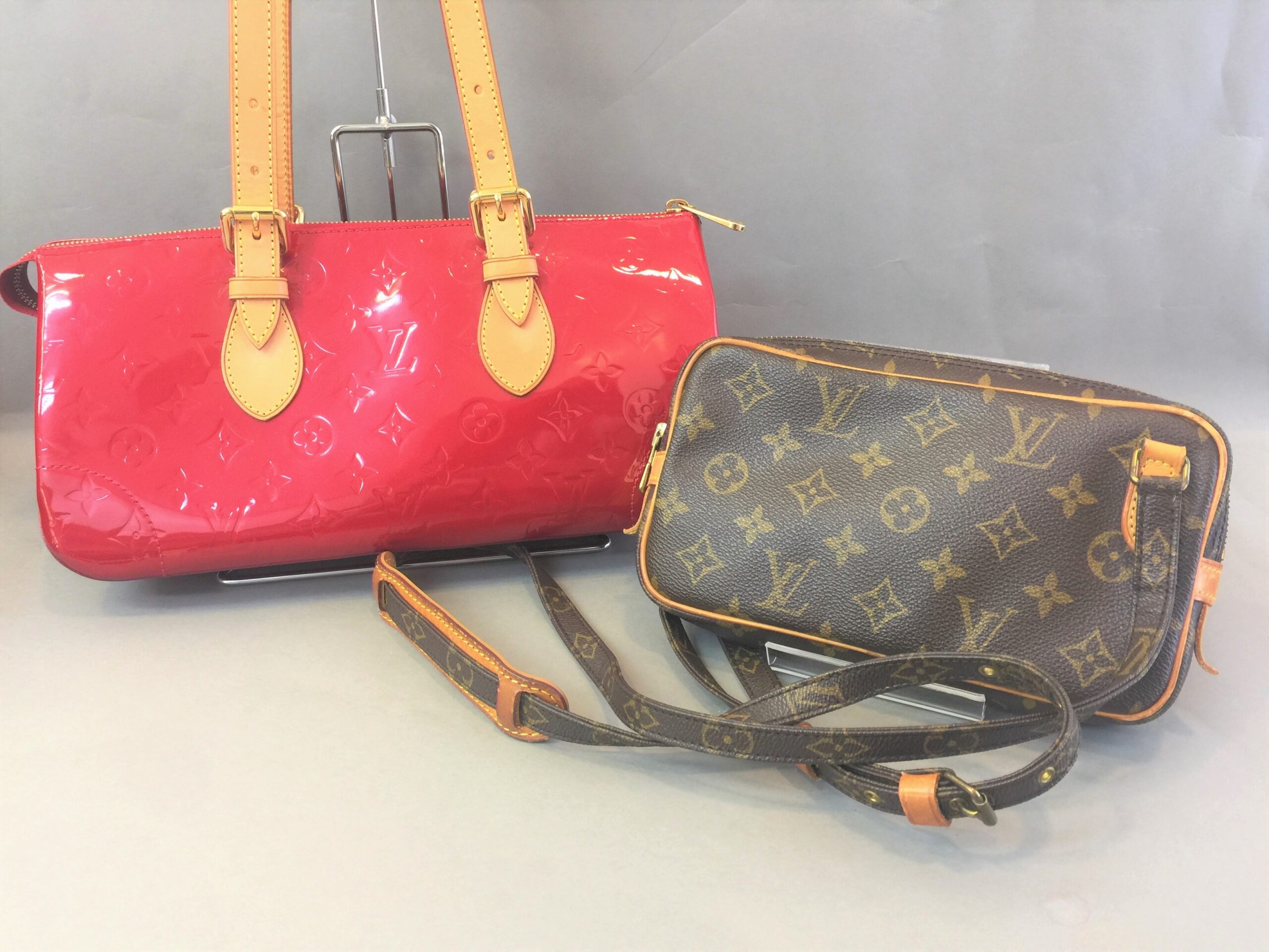 LOUIS VUITTON【ルイヴィトン】ヴェルニ モノグラム ローズウッドアヴェニュー マルリーバンドリエール M93507 M51828 画像1