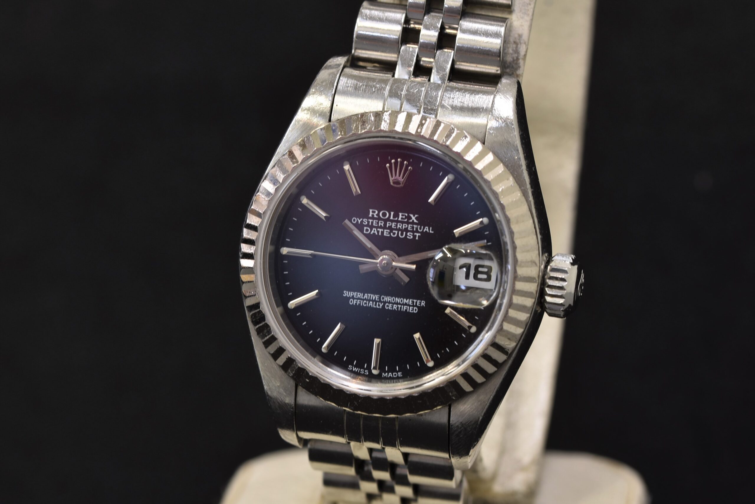 ROLEX DATEJUST 69174 8コマ Rolex Datejust 69174 Index Black 18k Fluted Gold Stainless