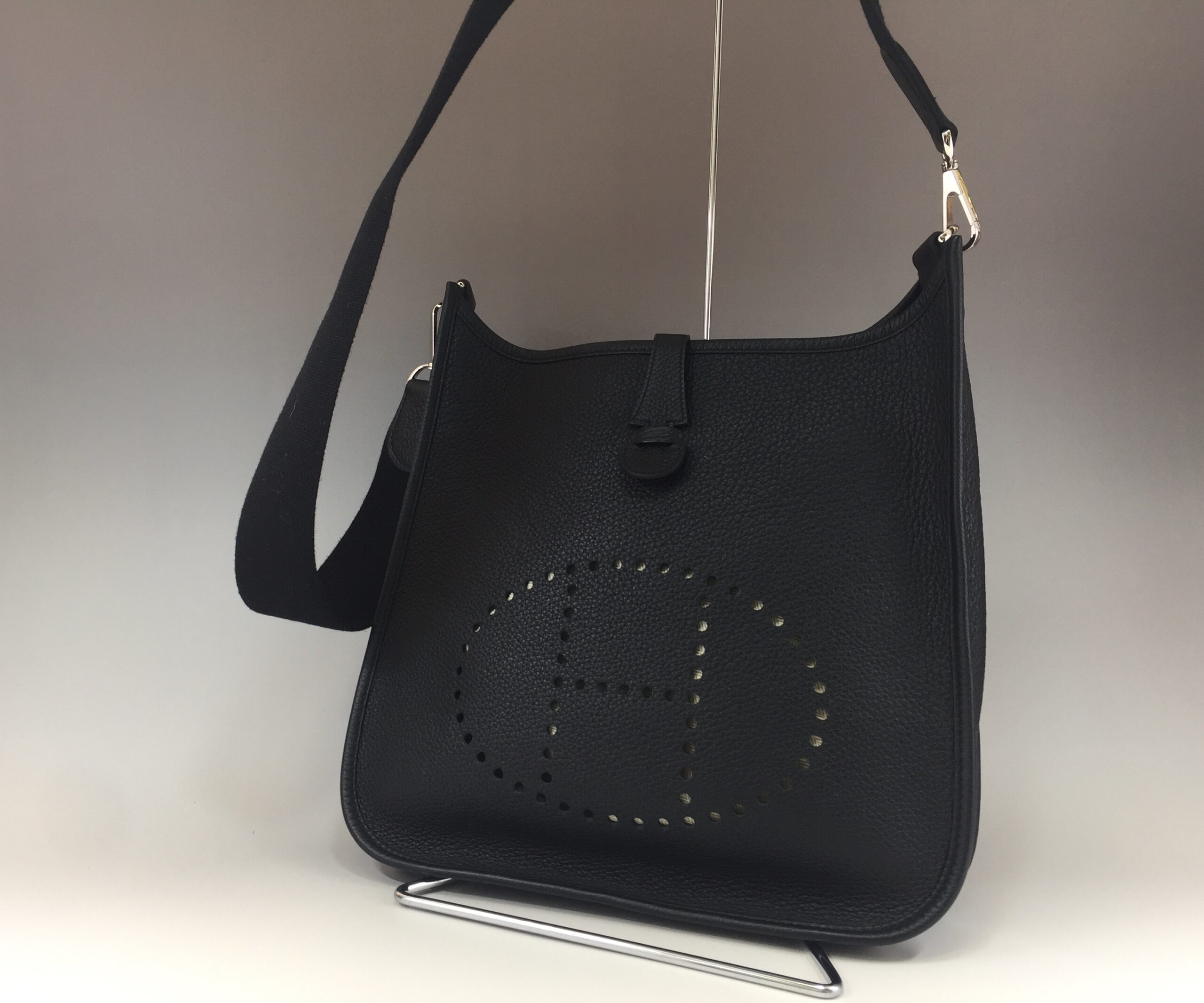 HERMES【エルメス】革 エヴリン エブリン Ⅰ PM バッグ 画像1