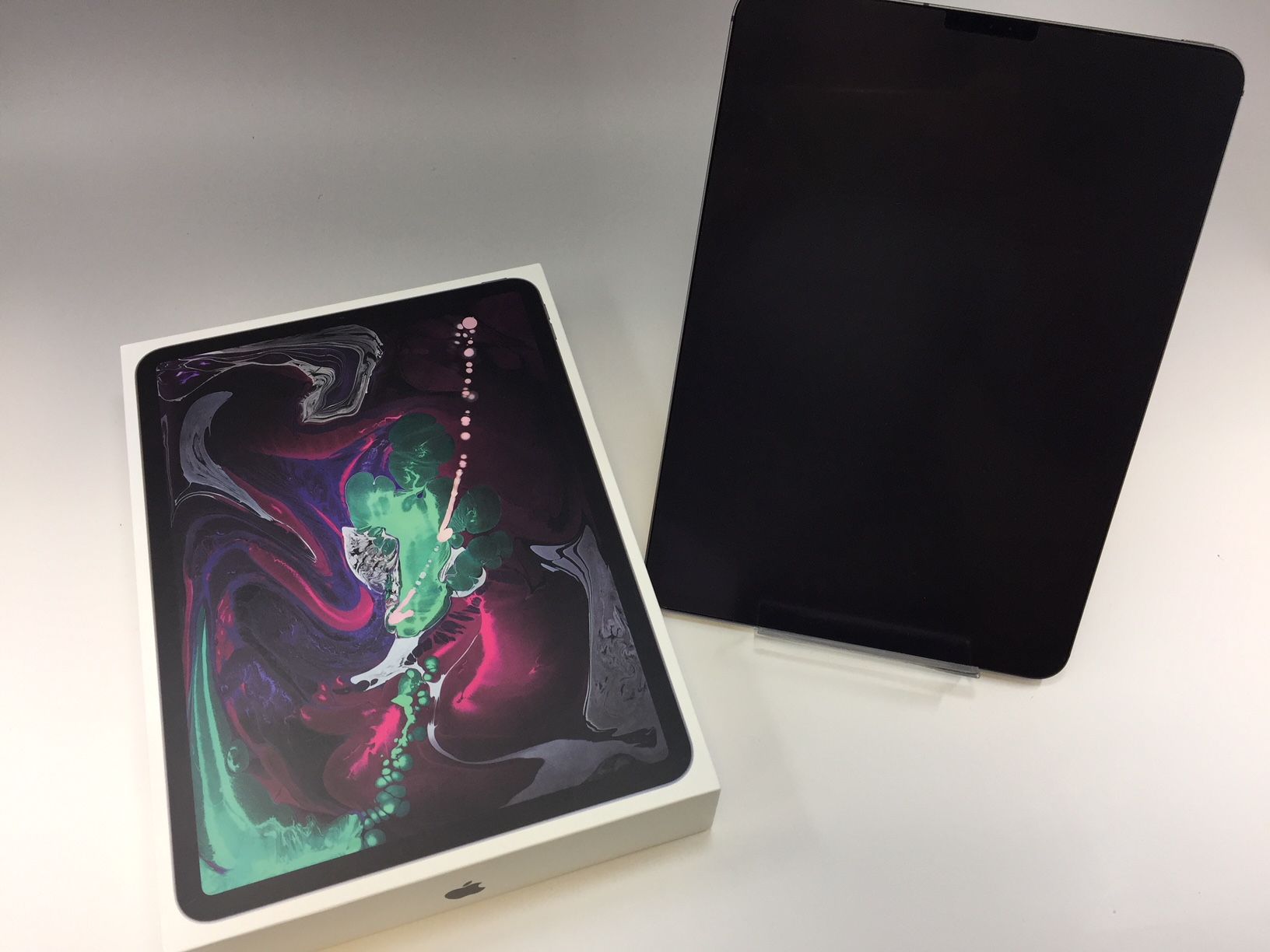iPad Pro3 Wi-Fi + Cellular 256GB 画像1
