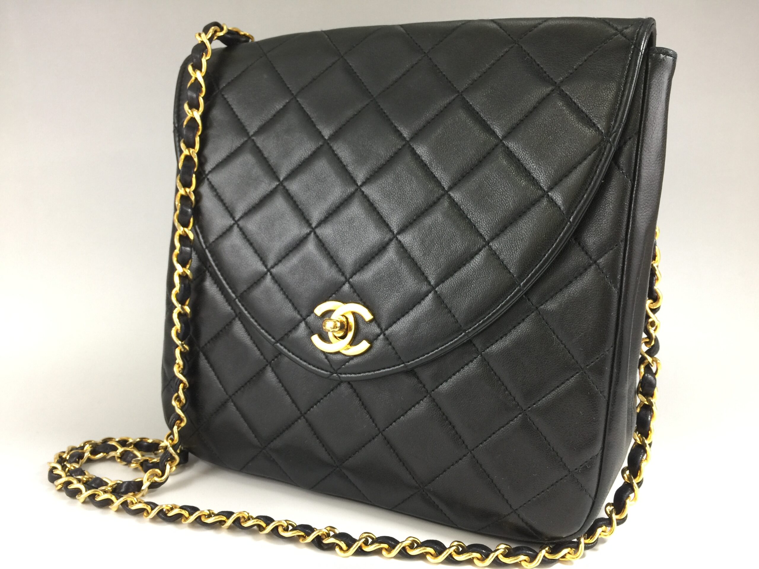 CHANEL【シャネル】マトラッセ チェーン ショルダー バッグ 画像1