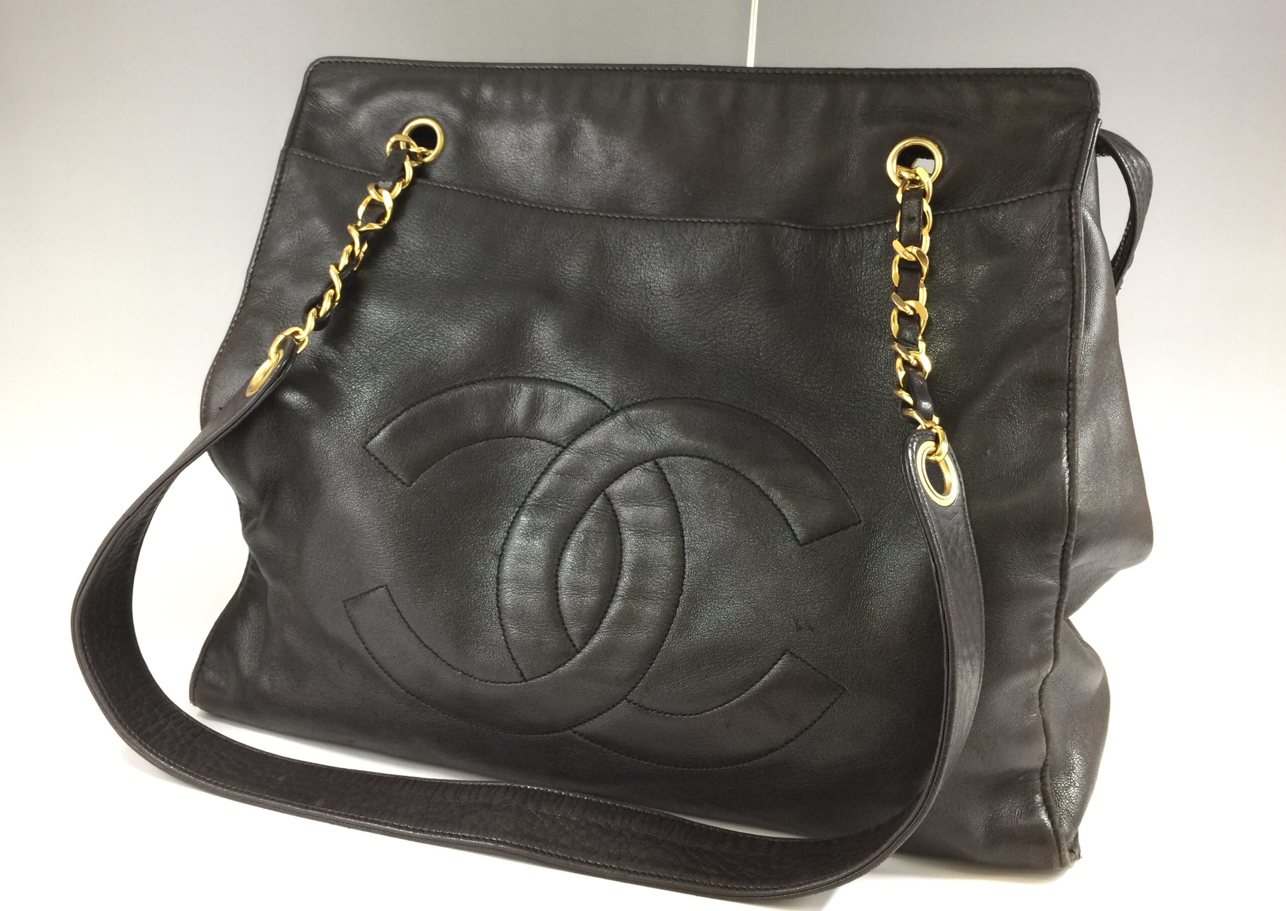 CHANEL【シャネル】ラムスキン チェーン トート バッグ 画像1