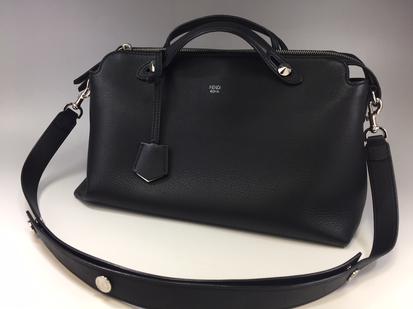 FENDI【フェンディ】革 バイザウェイ 2WAY 画像1