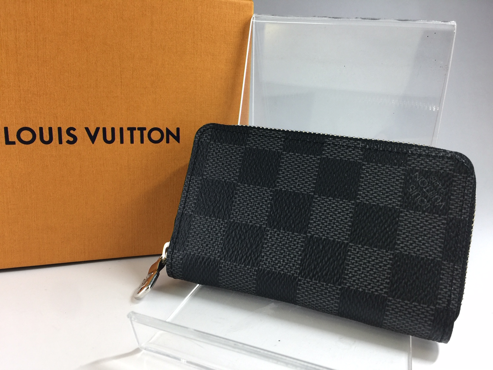 LOUIS VUITTON【ルイヴィトン】ダミエグラフィット 財布 コインケース ジッピーコインパース N63076 画像1